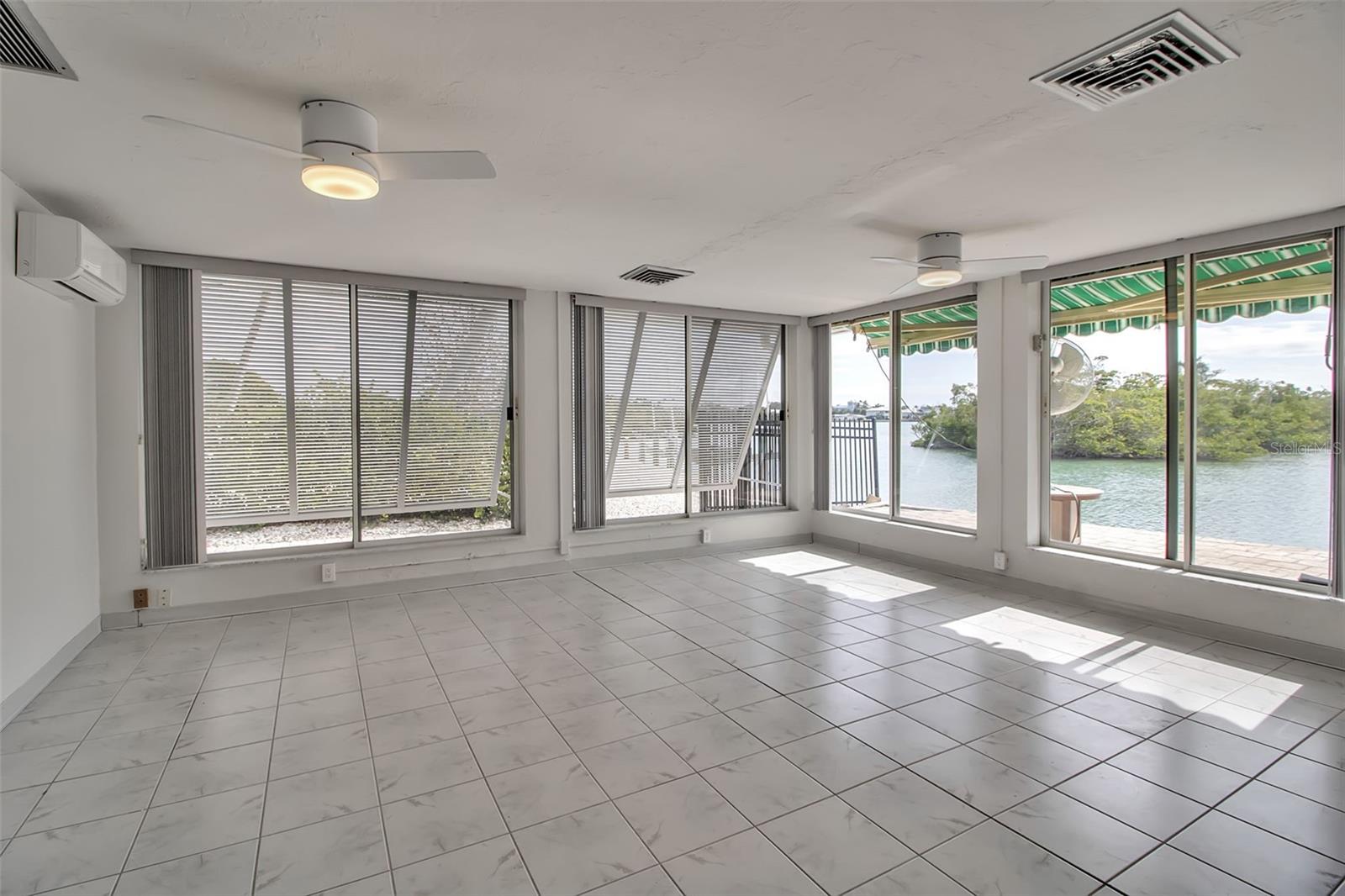 922 CASEY COVE DR — photo 19