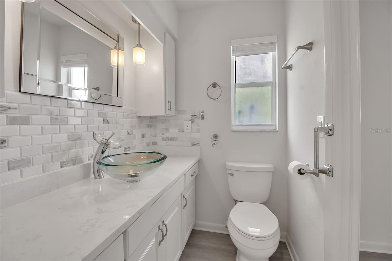 922 CASEY COVE DR — photo 30
