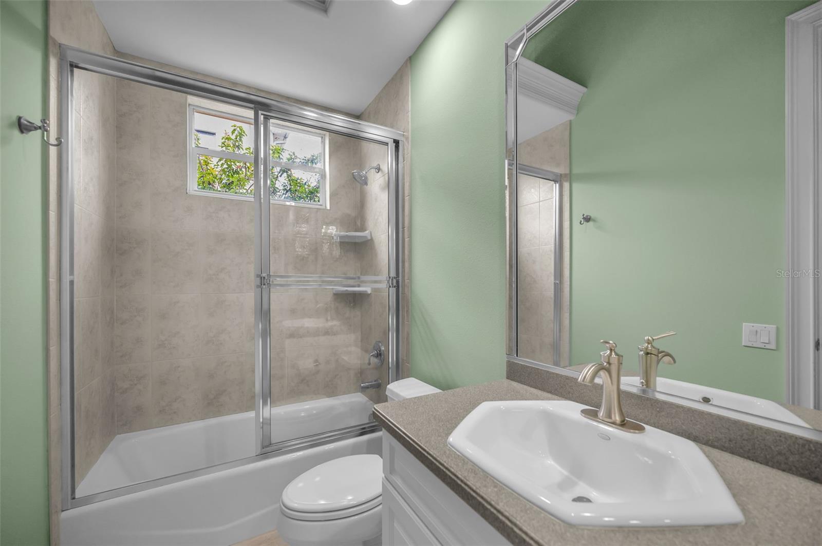 8871 SILVERTHORN RD — photo 48