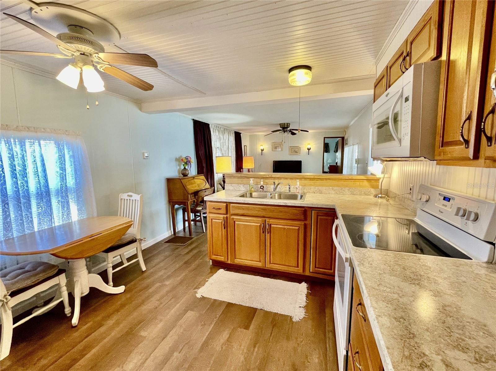 6452 FLEETWOOD CT — photo 13