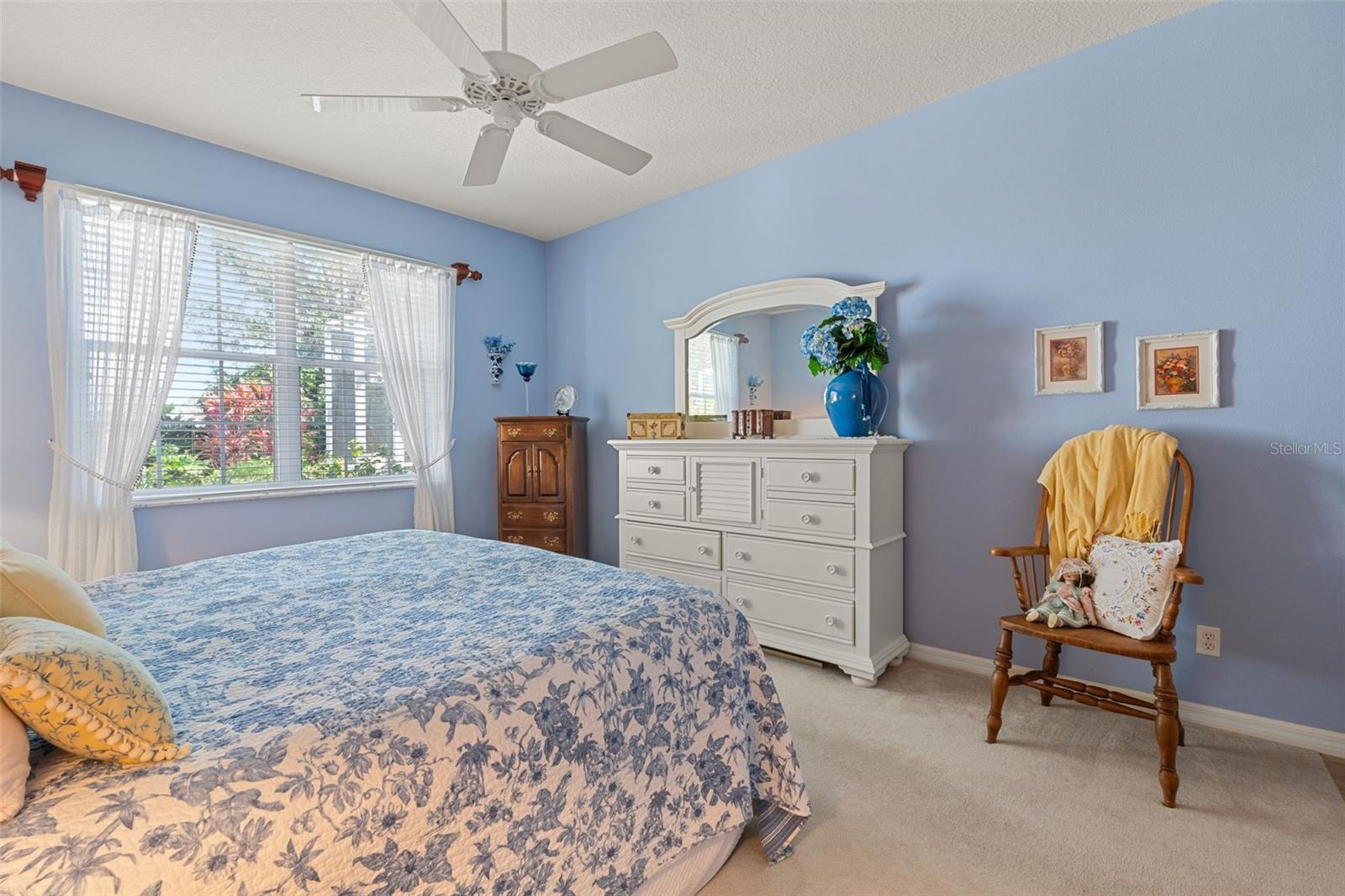 905 BARCLAY CT — photo 25