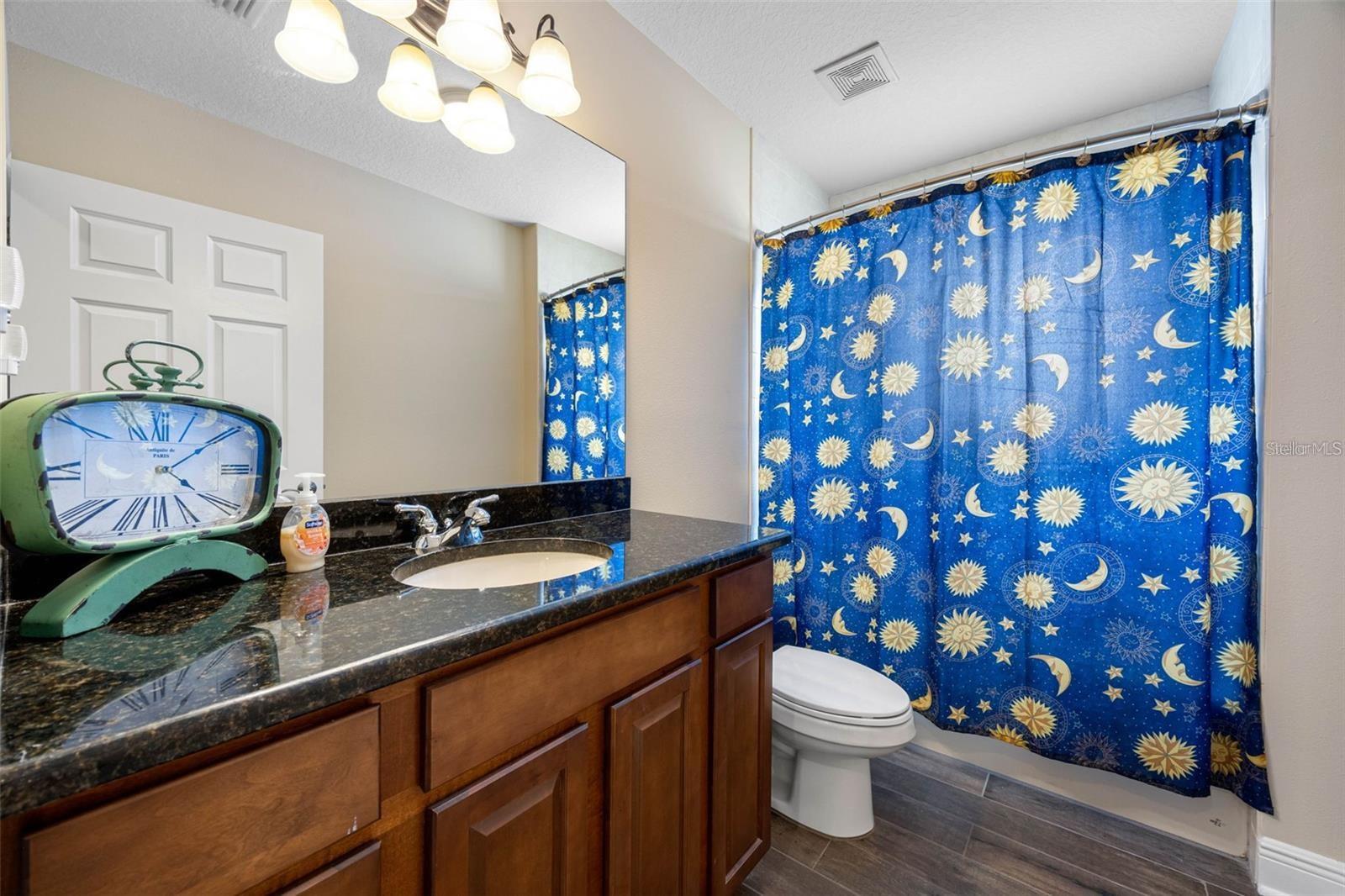 146 175TH TERRACE DR E — photo 16