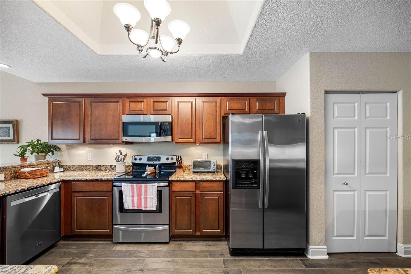 146 175TH TERRACE DR E — photo 15