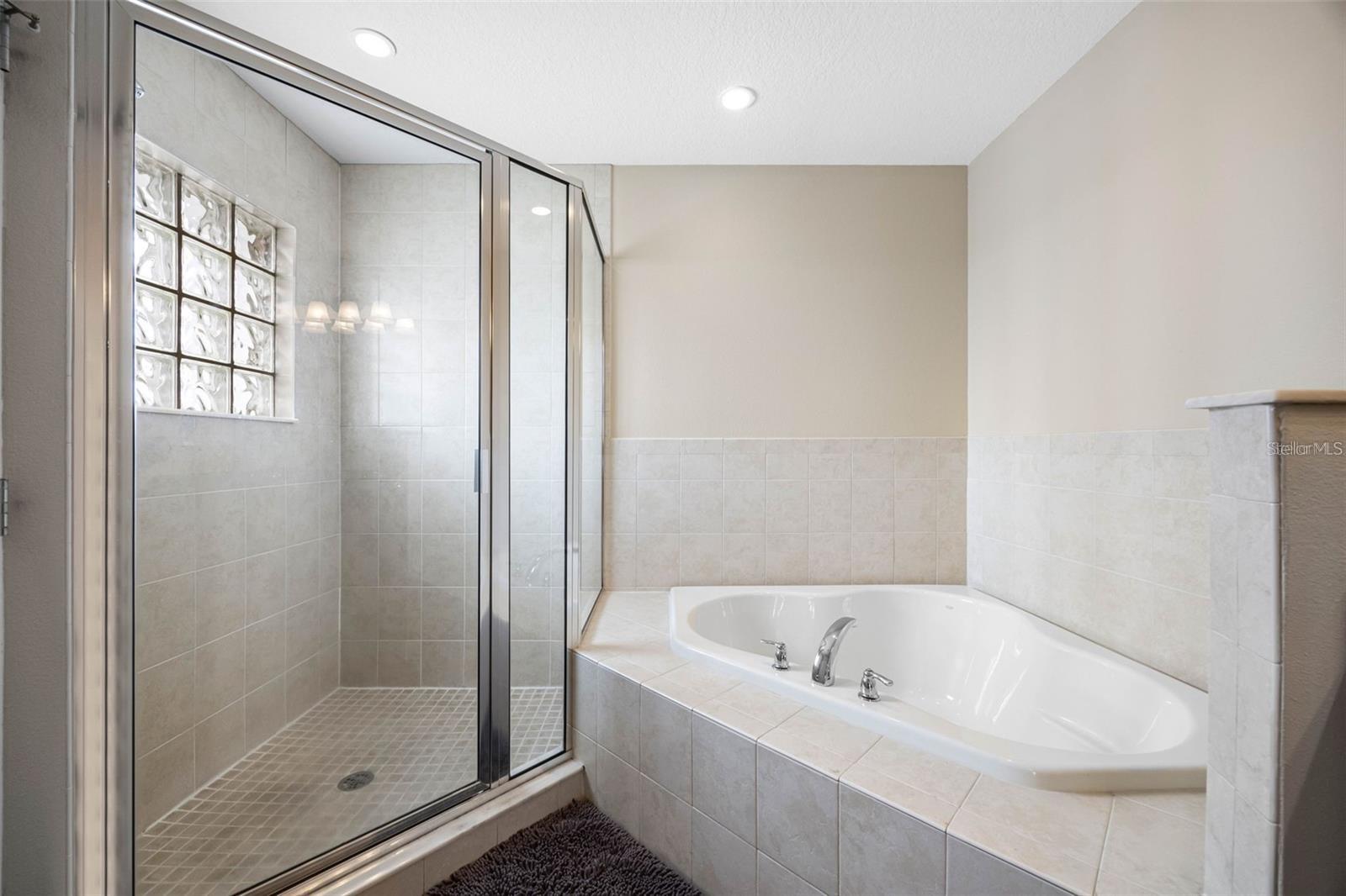 146 175TH TERRACE DR E — photo 26