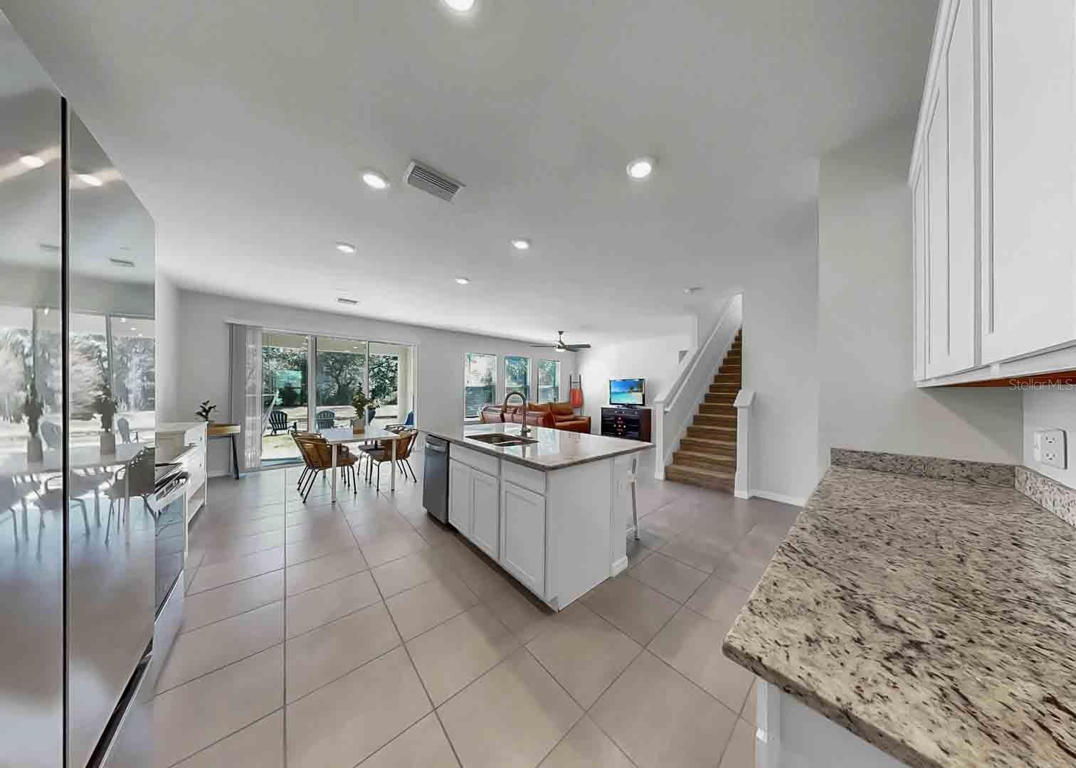 16454 WOODSIDE GLN — photo 13