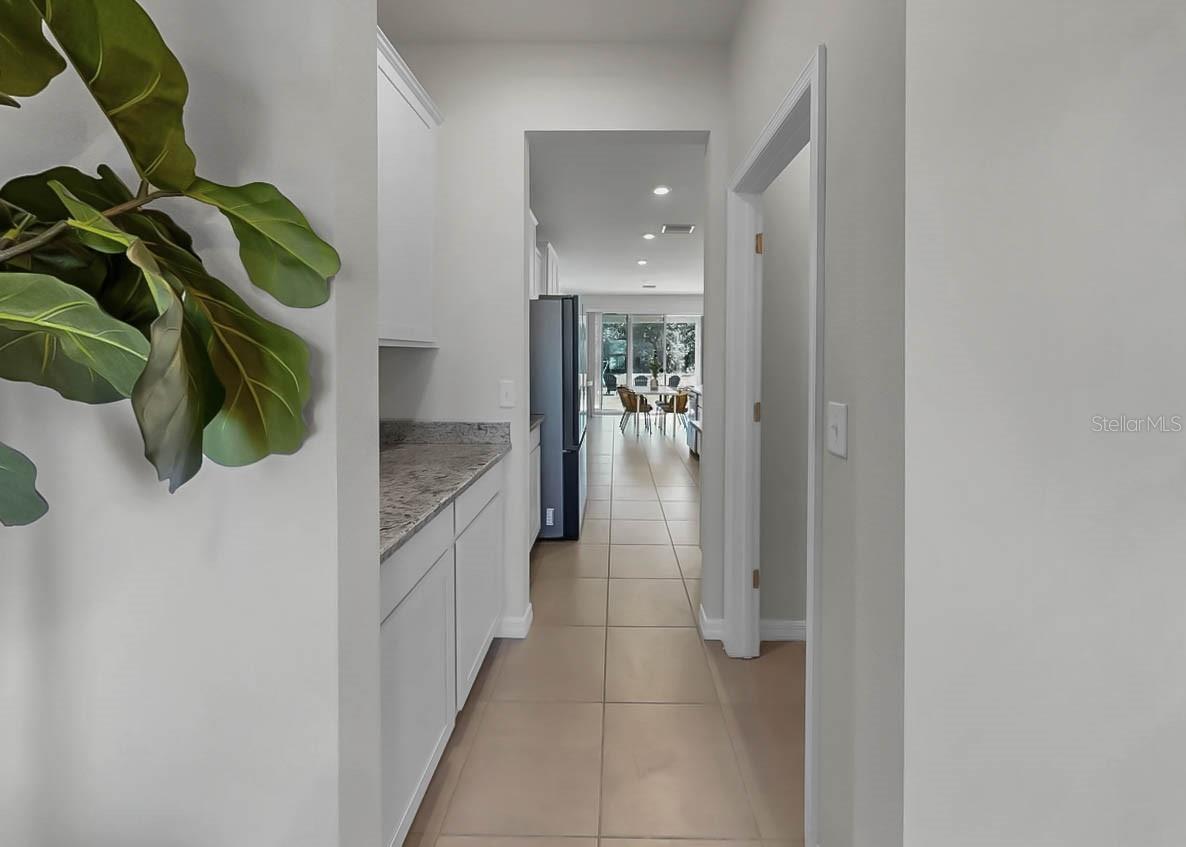 16454 WOODSIDE GLN — photo 9