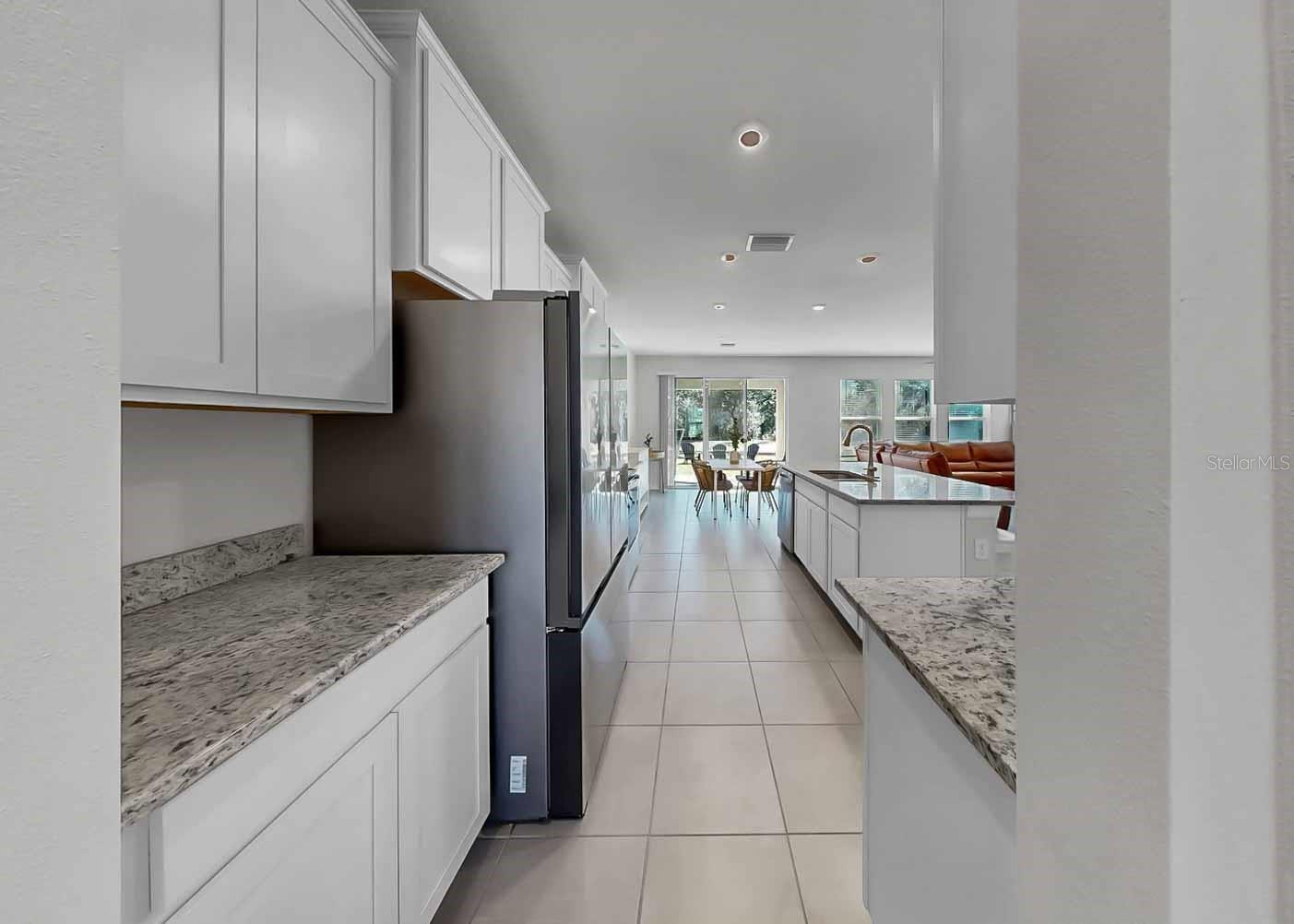 16454 WOODSIDE GLN — photo 10
