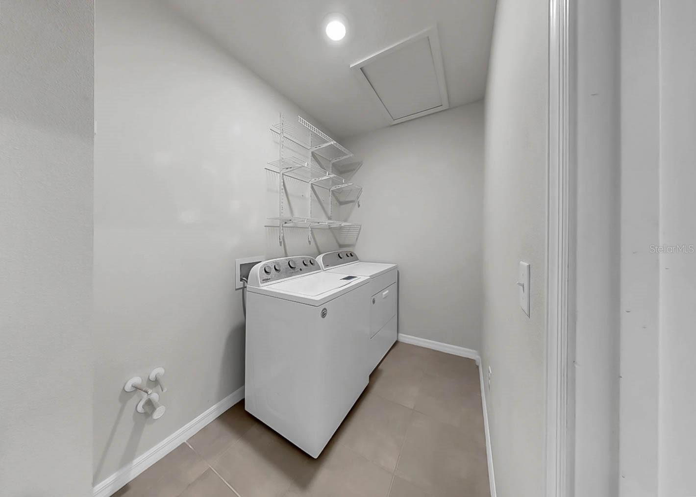 16454 WOODSIDE GLN — photo 43