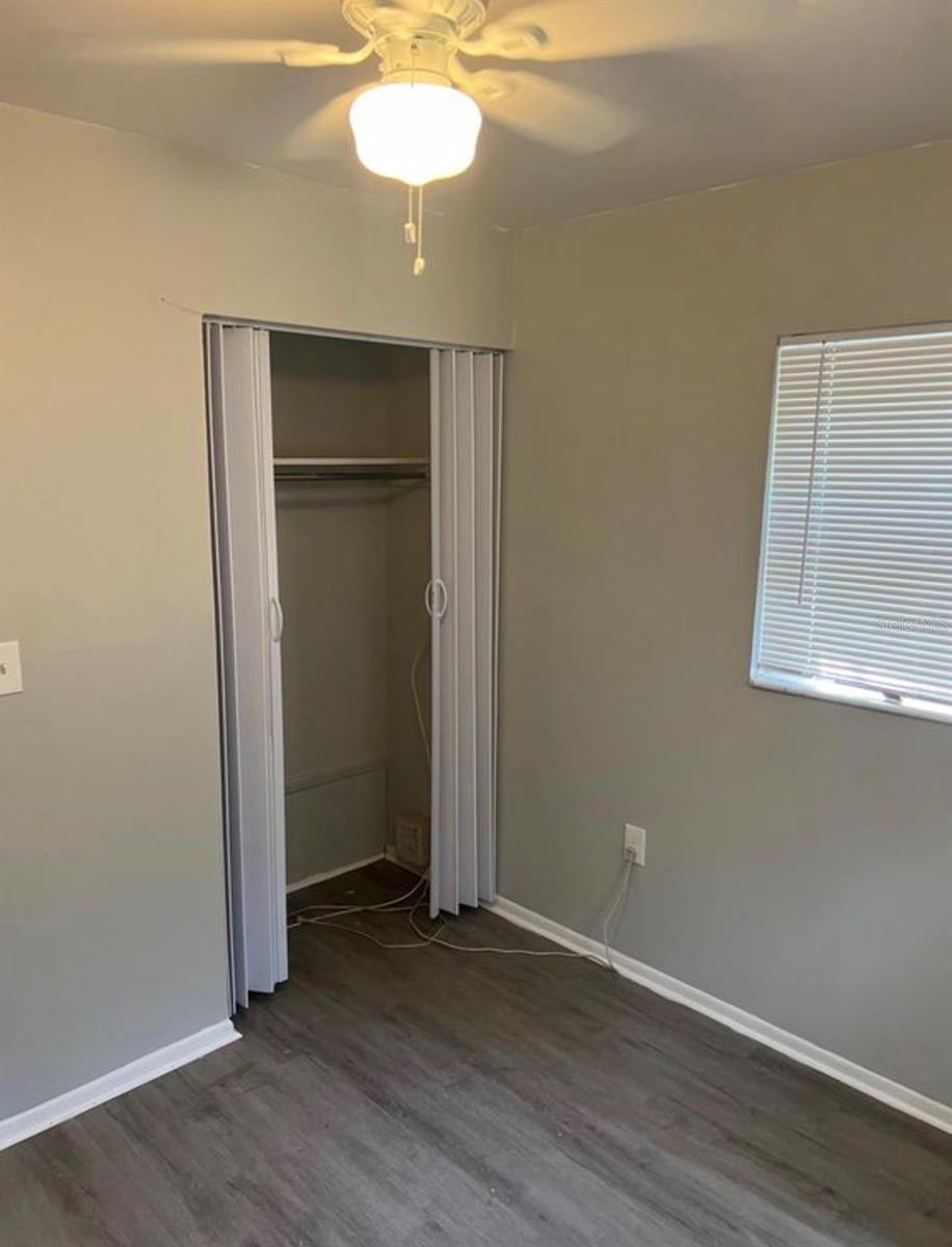 1601 E MARKS DR — photo 14