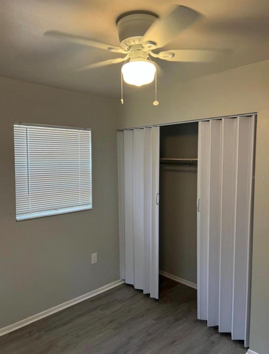1601 E MARKS DR — photo 11