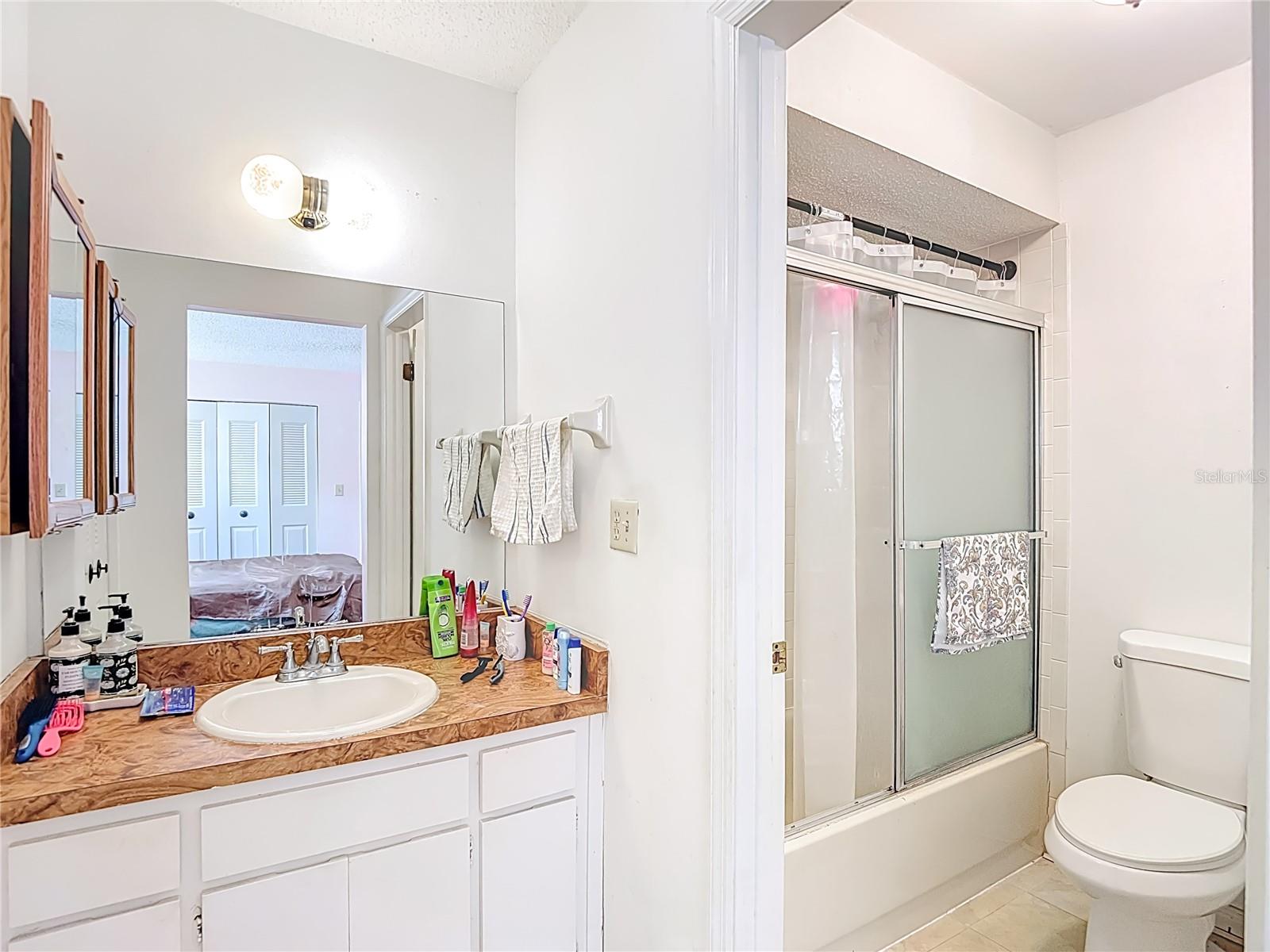 5937 FOREST LN — photo 32