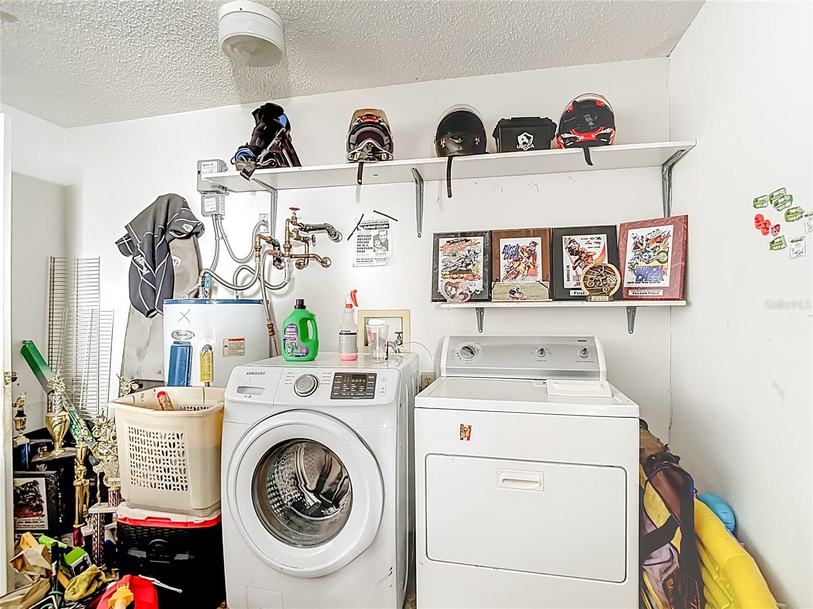 5937 FOREST LN — photo 38