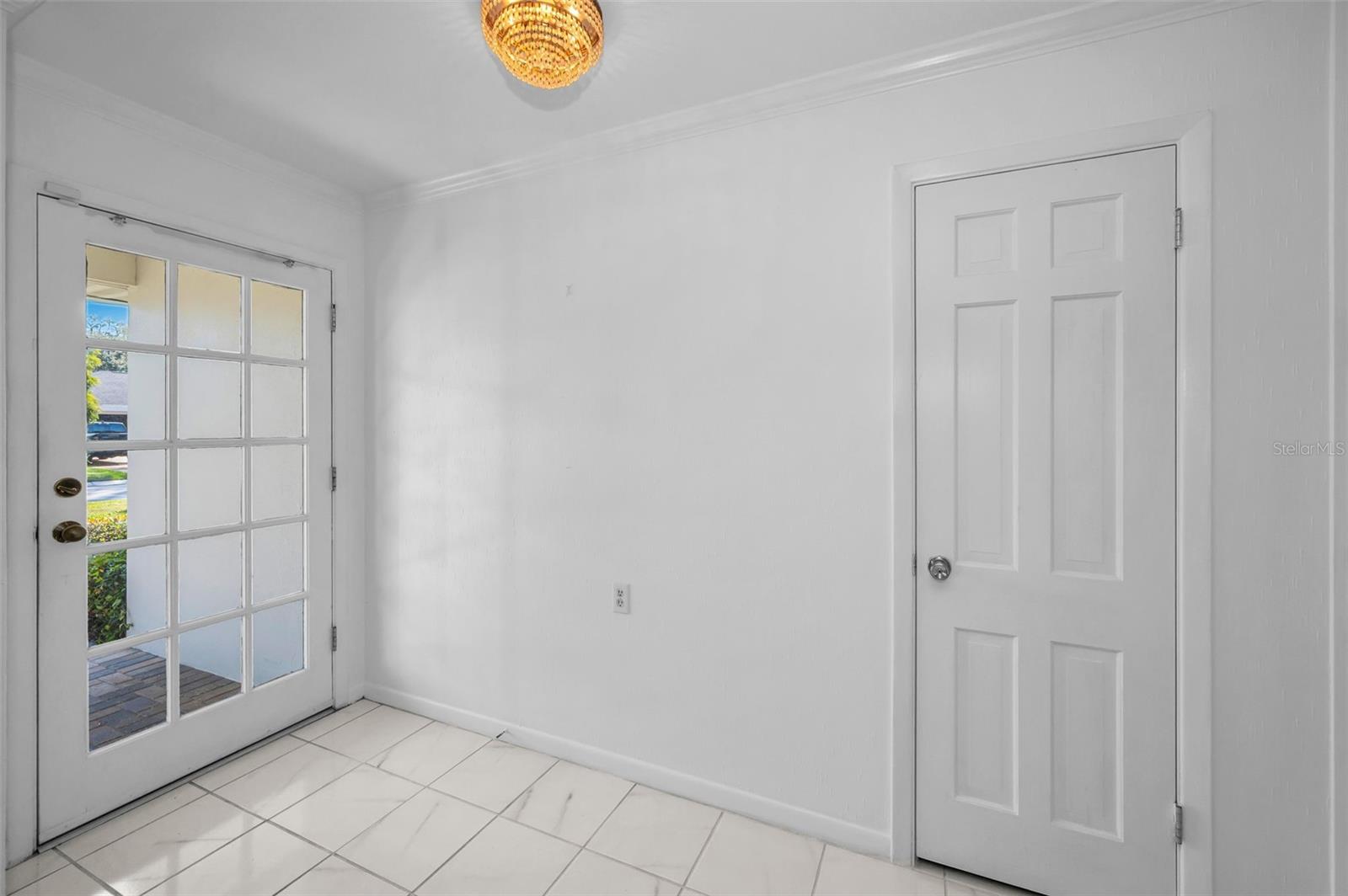 4 HIBISCUS RD — photo 15