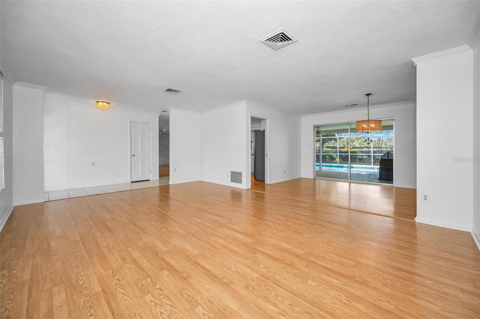 4 HIBISCUS RD — photo 19