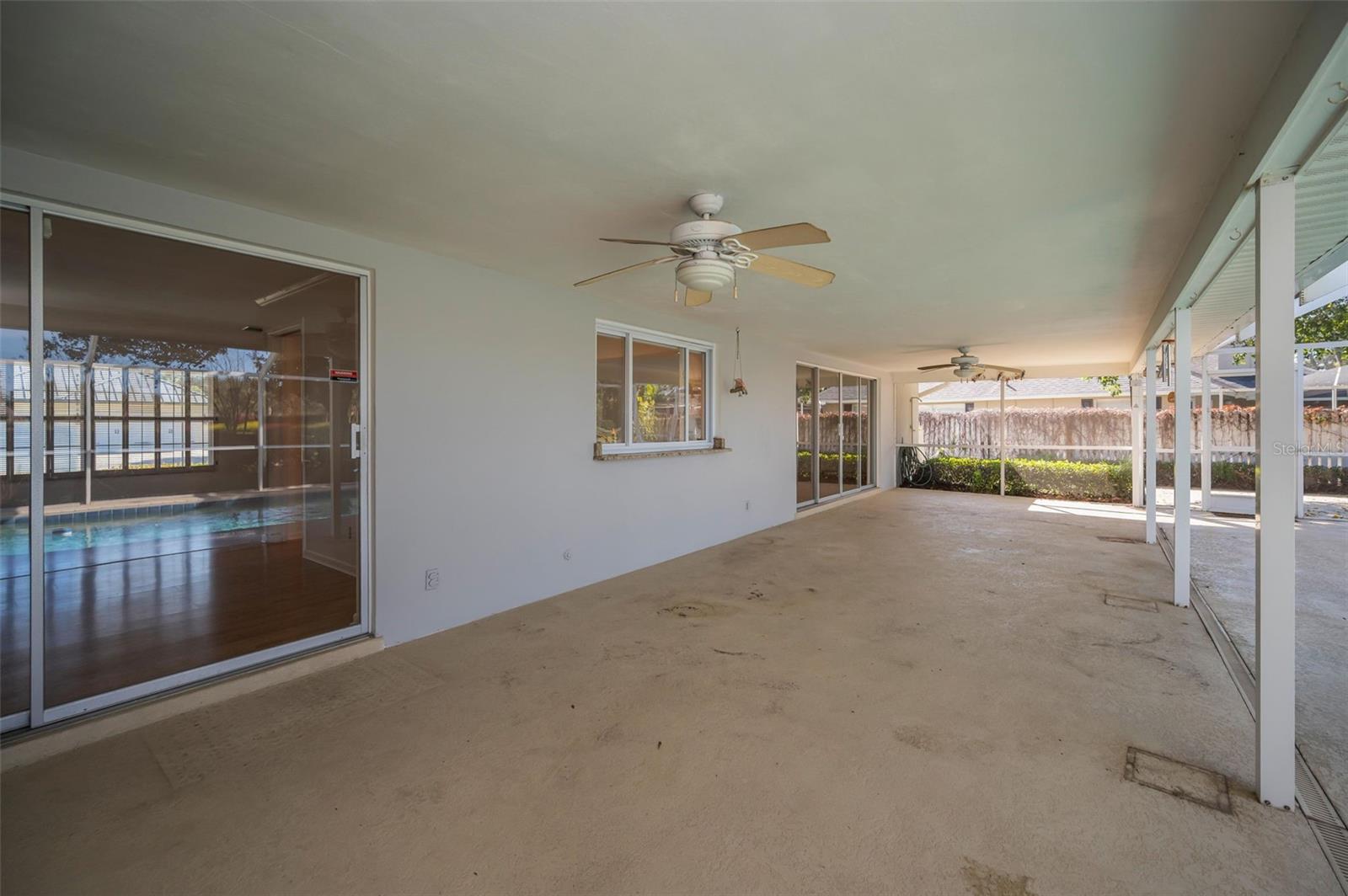 4 HIBISCUS RD — photo 49