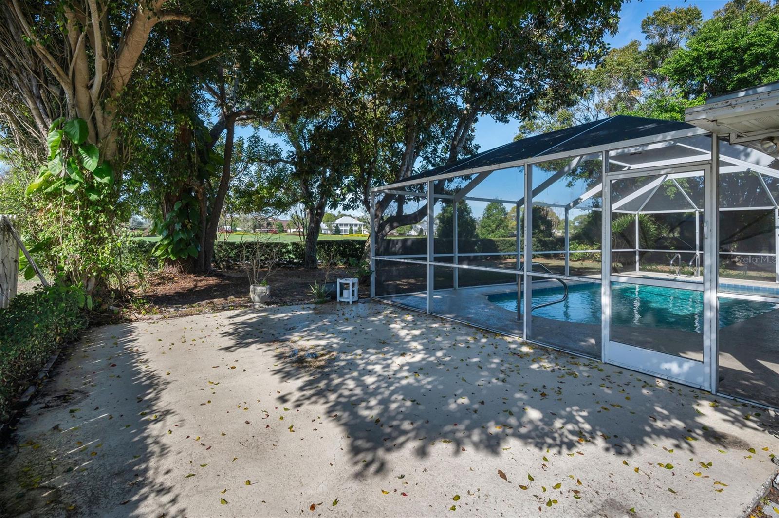 4 HIBISCUS RD — photo 57
