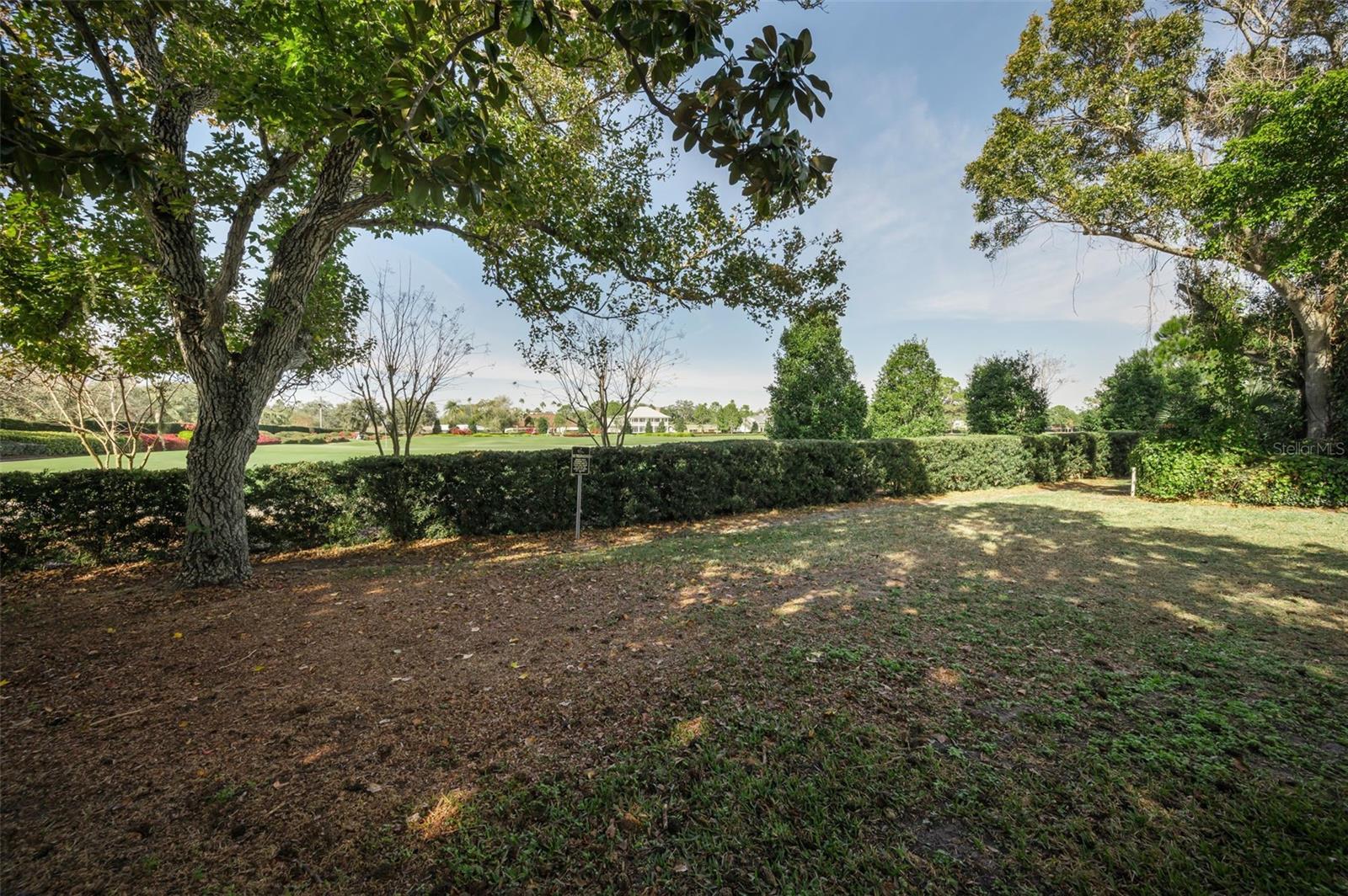4 HIBISCUS RD — photo 63