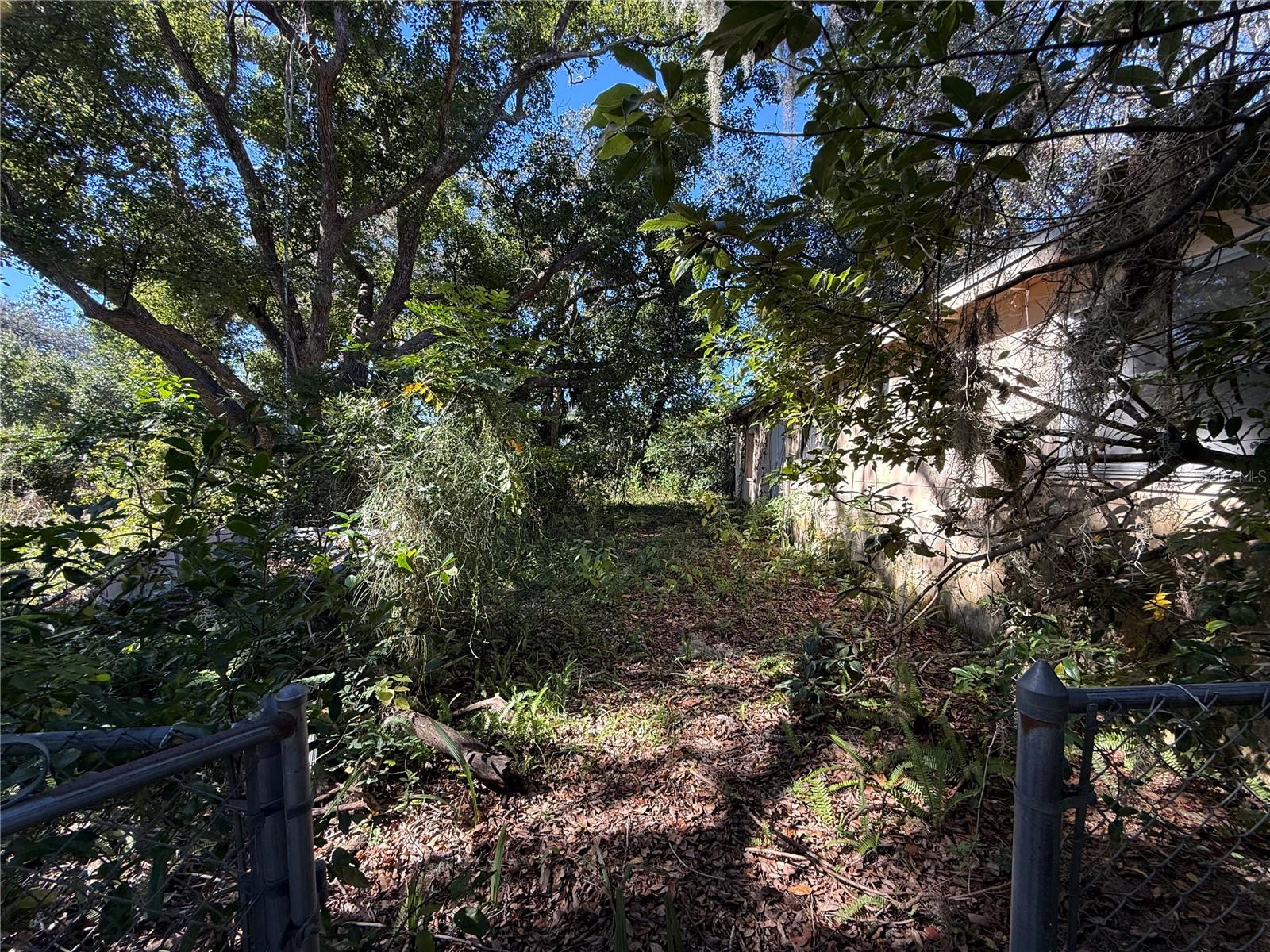 6515 TAYLOR CT — photo 15