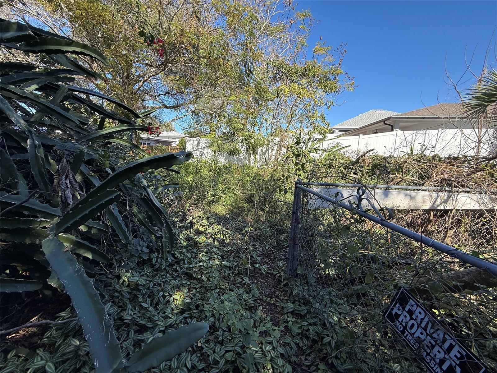 6515 TAYLOR CT — photo 11