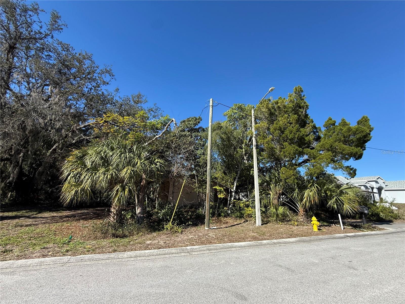 6515 TAYLOR CT — photo 22