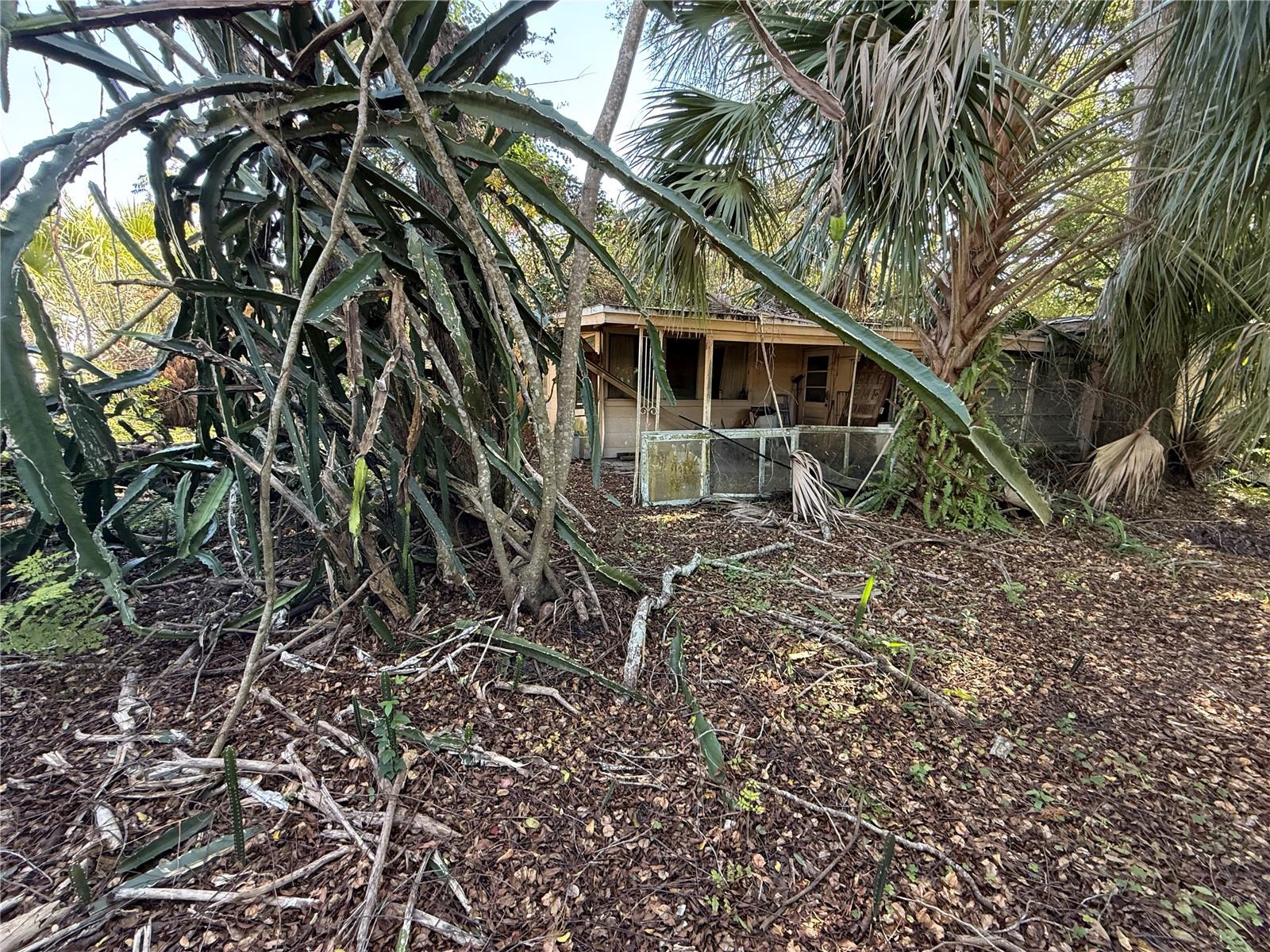 6515 TAYLOR CT — photo 12