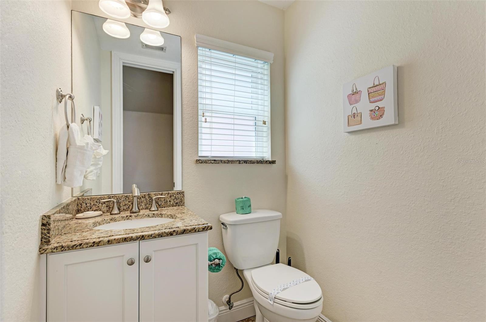 203 N HARBOR DR — photo 36