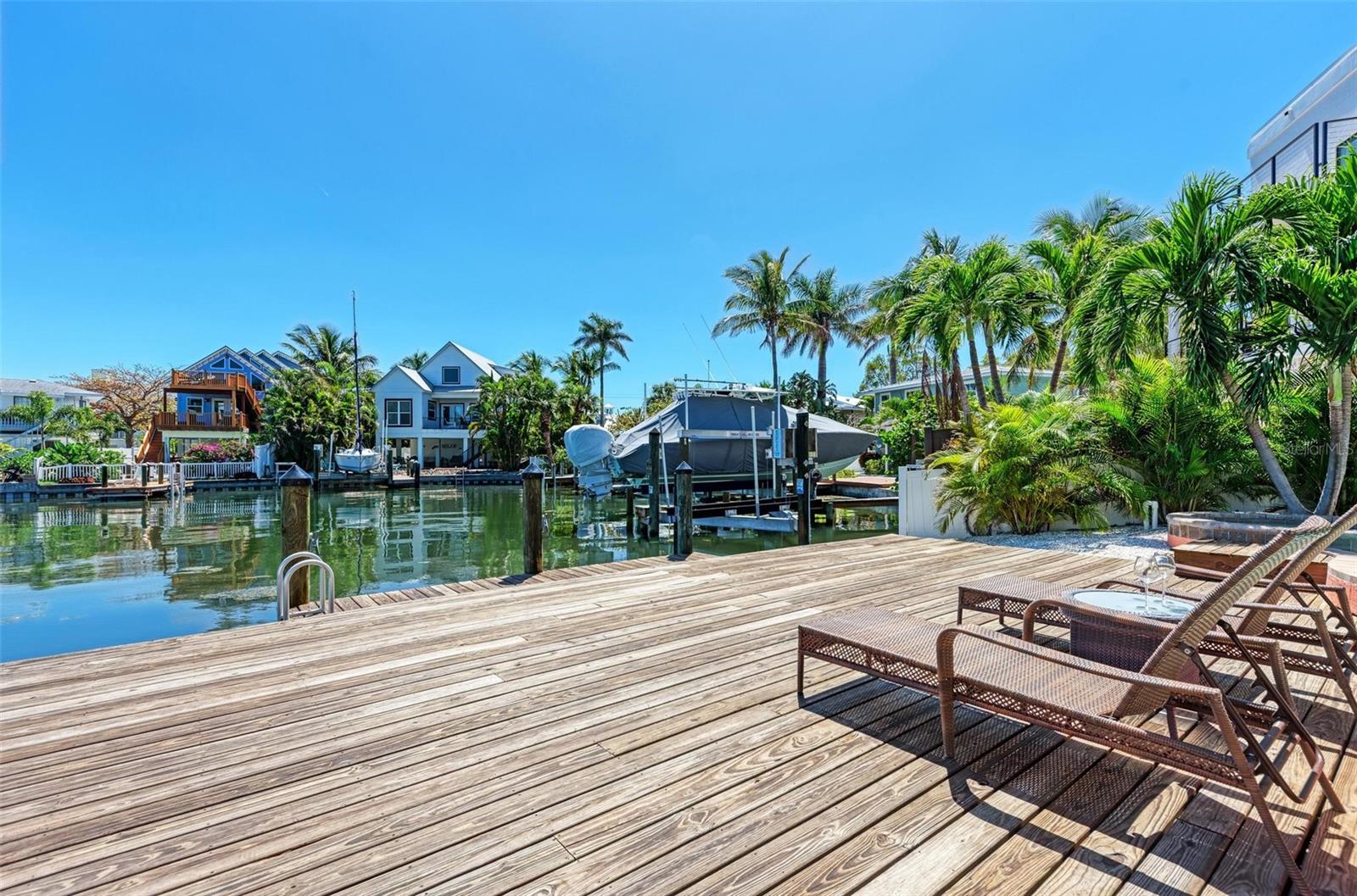 203 N HARBOR DR — photo 58
