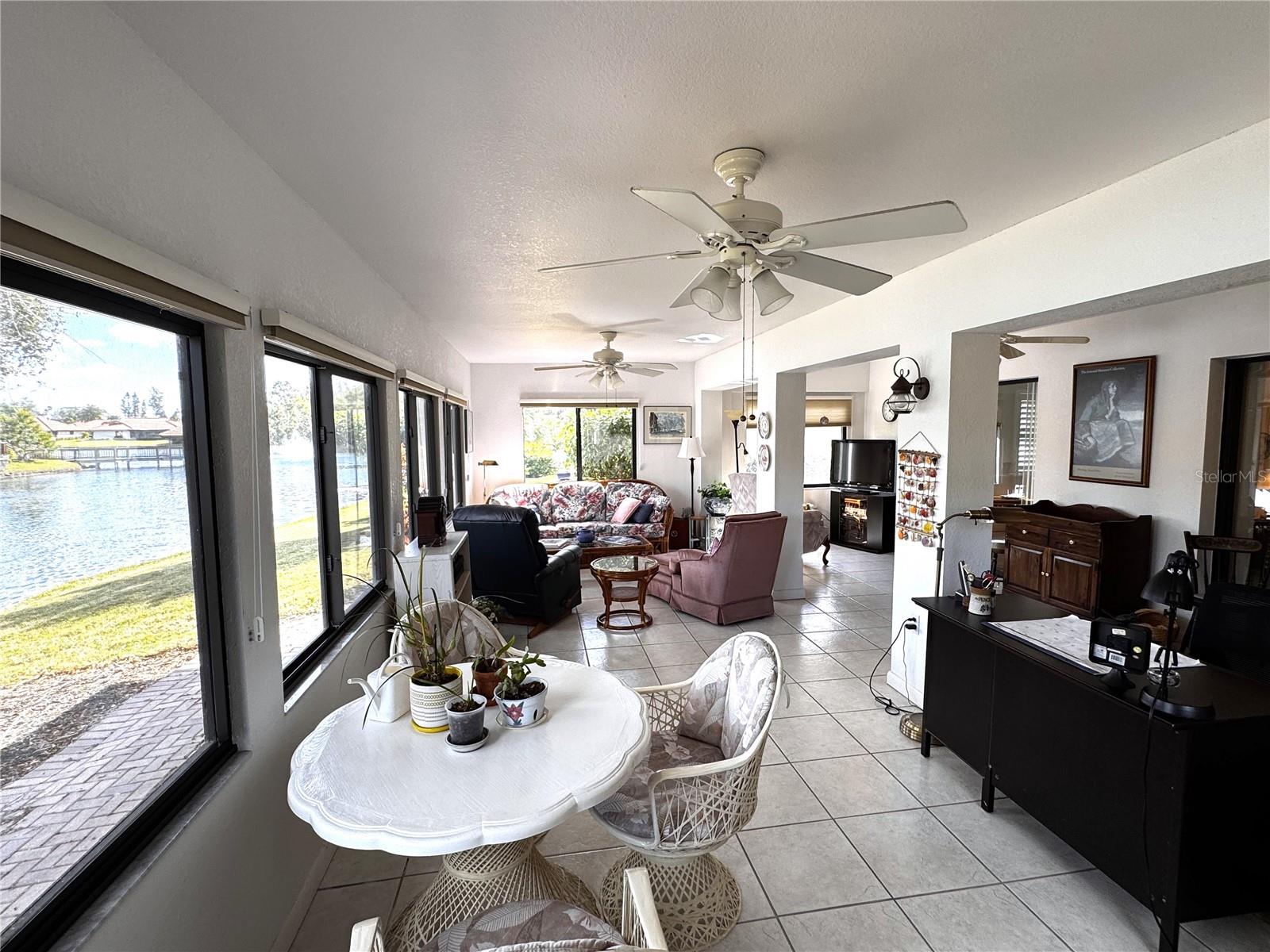 229 LAUREL HOLLOW DR #83 — photo 32