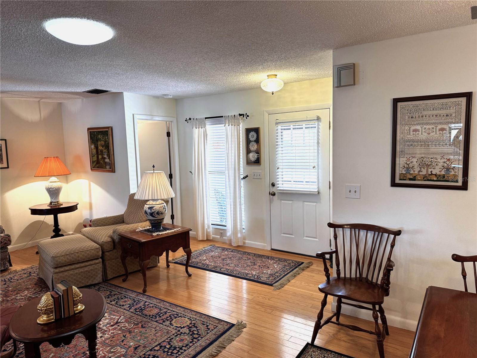 229 LAUREL HOLLOW DR #83 — photo 10