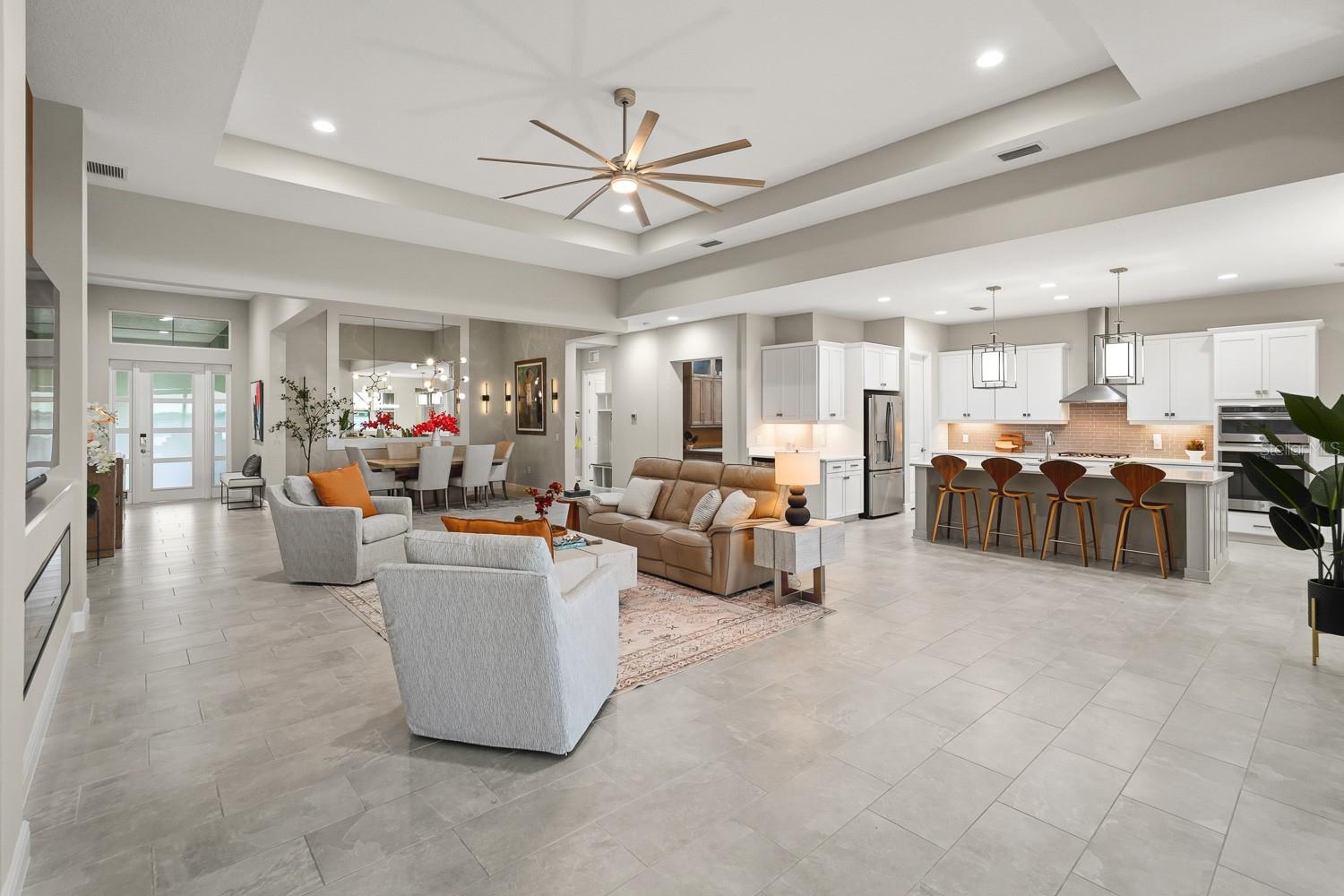 8083 WATERBEND TRL — photo 13