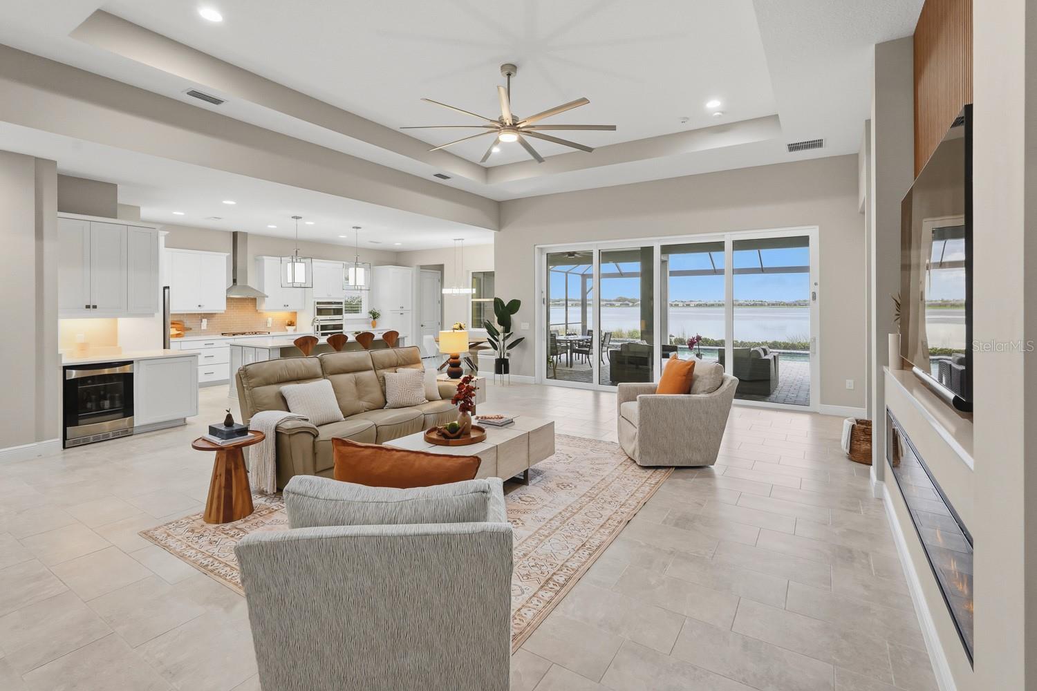 8083 WATERBEND TRL — photo 12