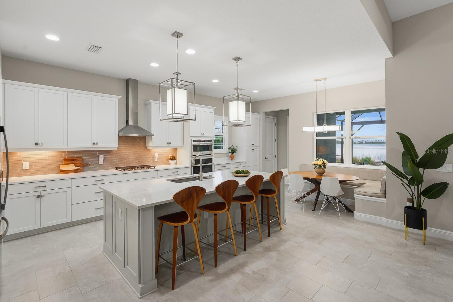 8083 WATERBEND TRL — photo 17