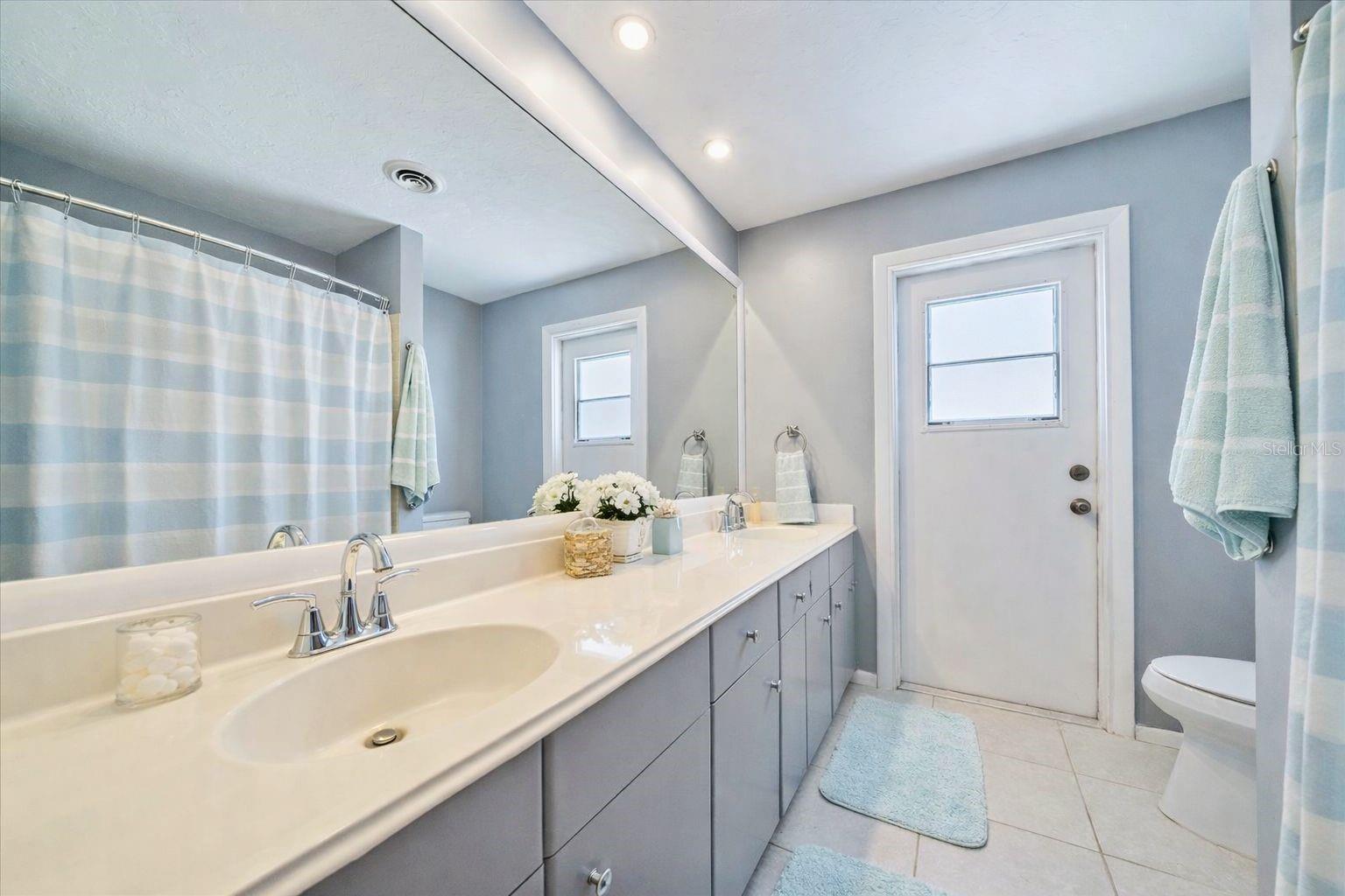 2534 WANETA DR — photo 16