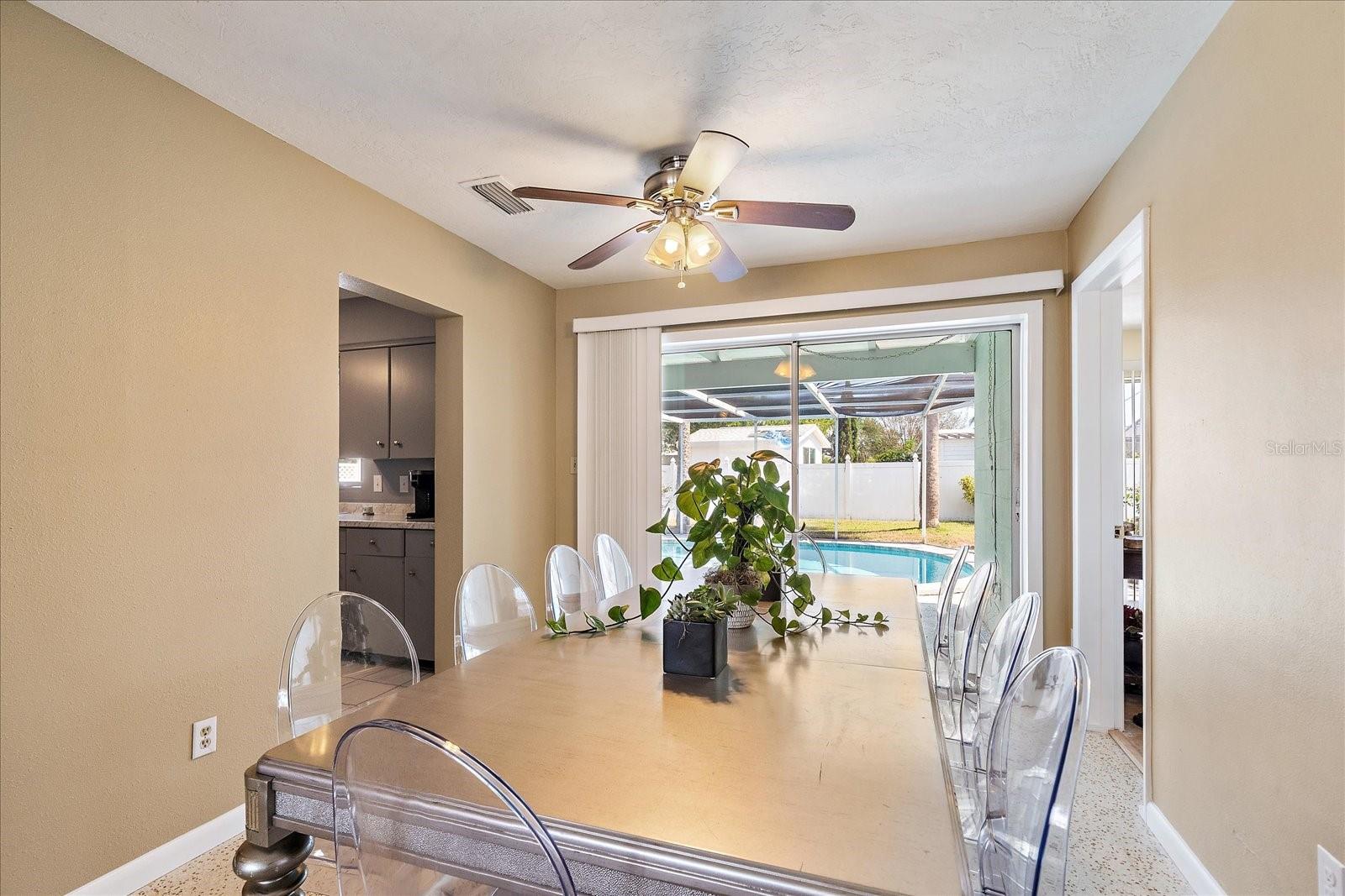 2534 WANETA DR — photo 5