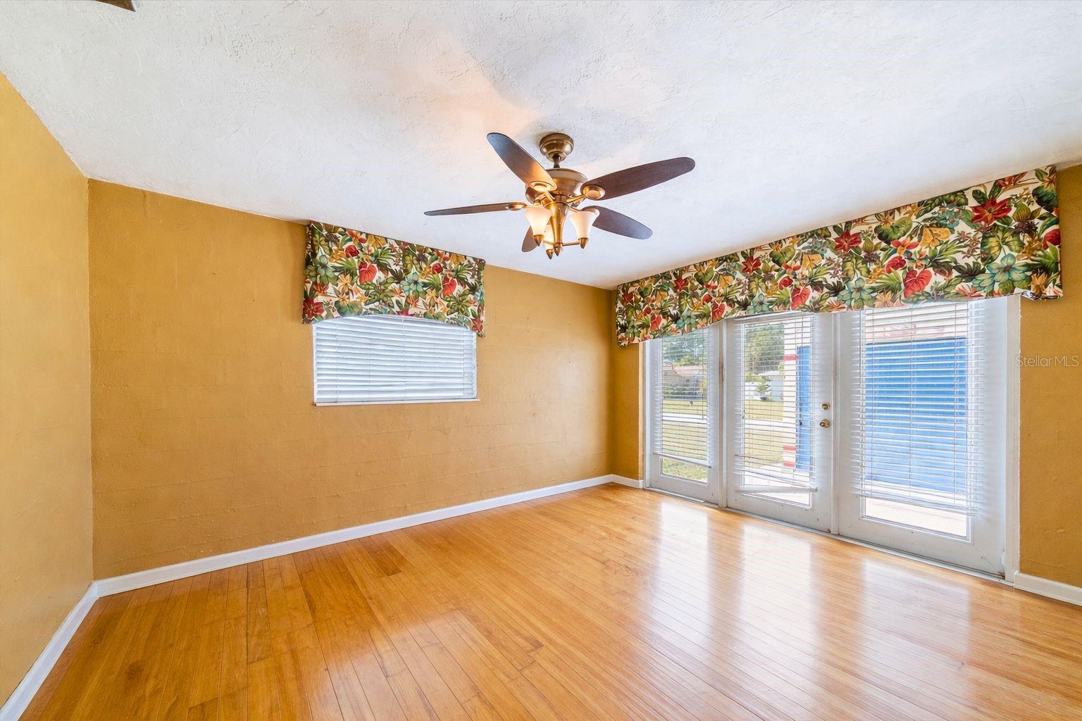 2534 WANETA DR — photo 19