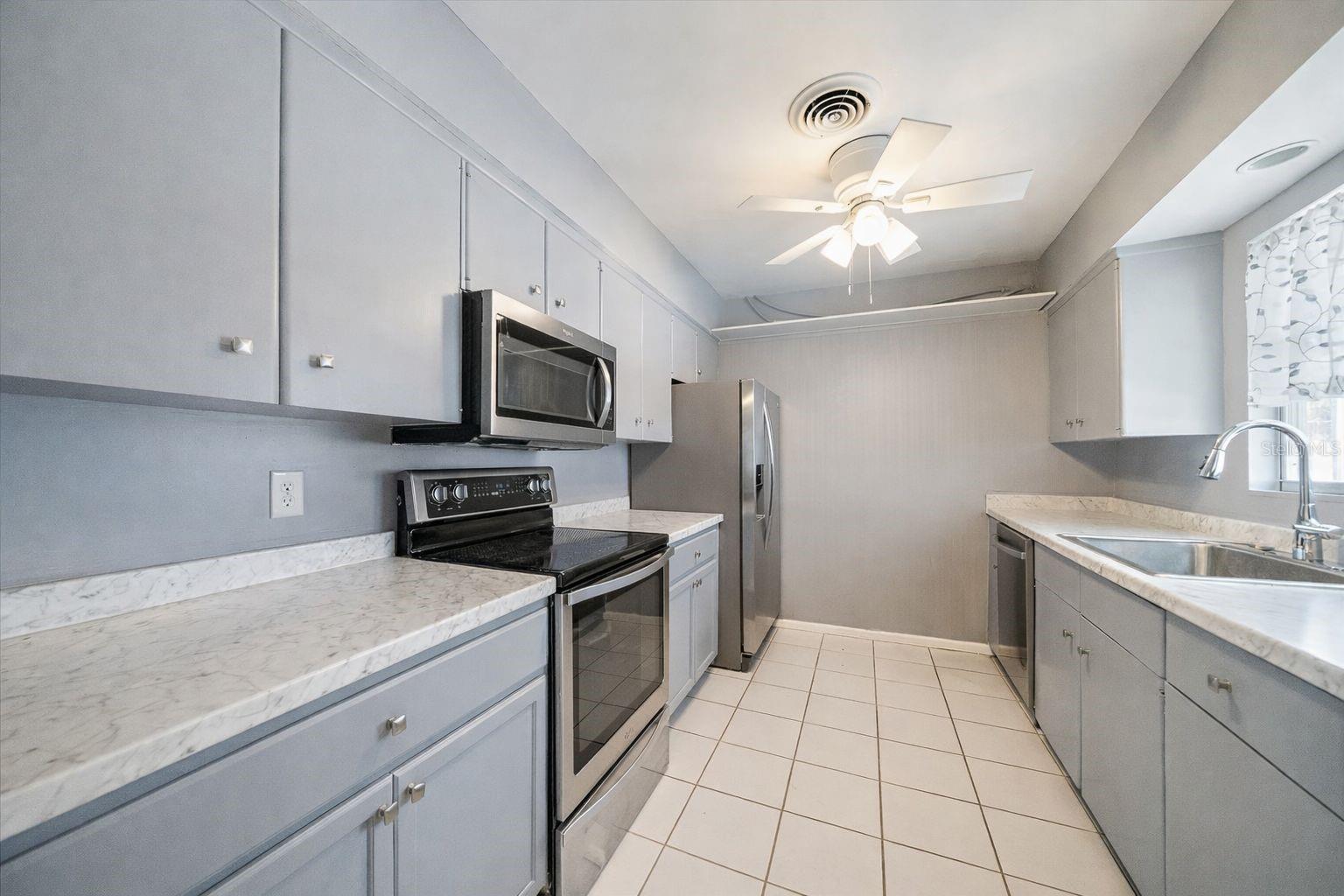 2534 WANETA DR — photo 8