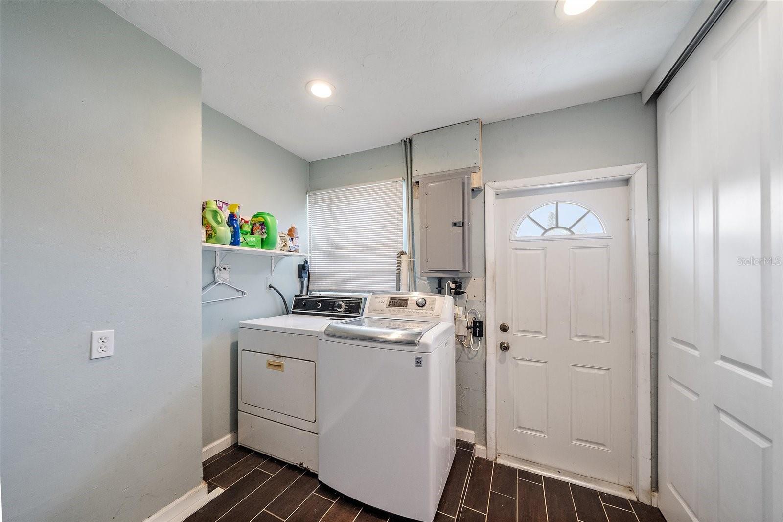 2534 WANETA DR — photo 18