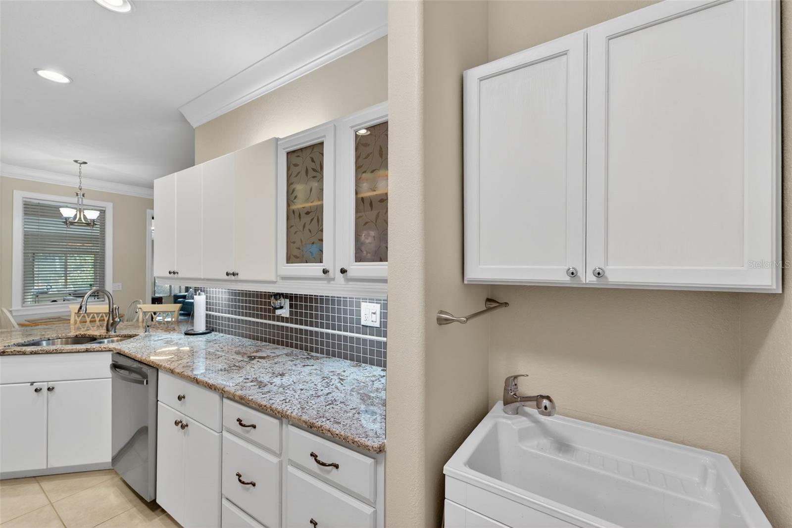 7888 EVINRUDE AVE — photo 12