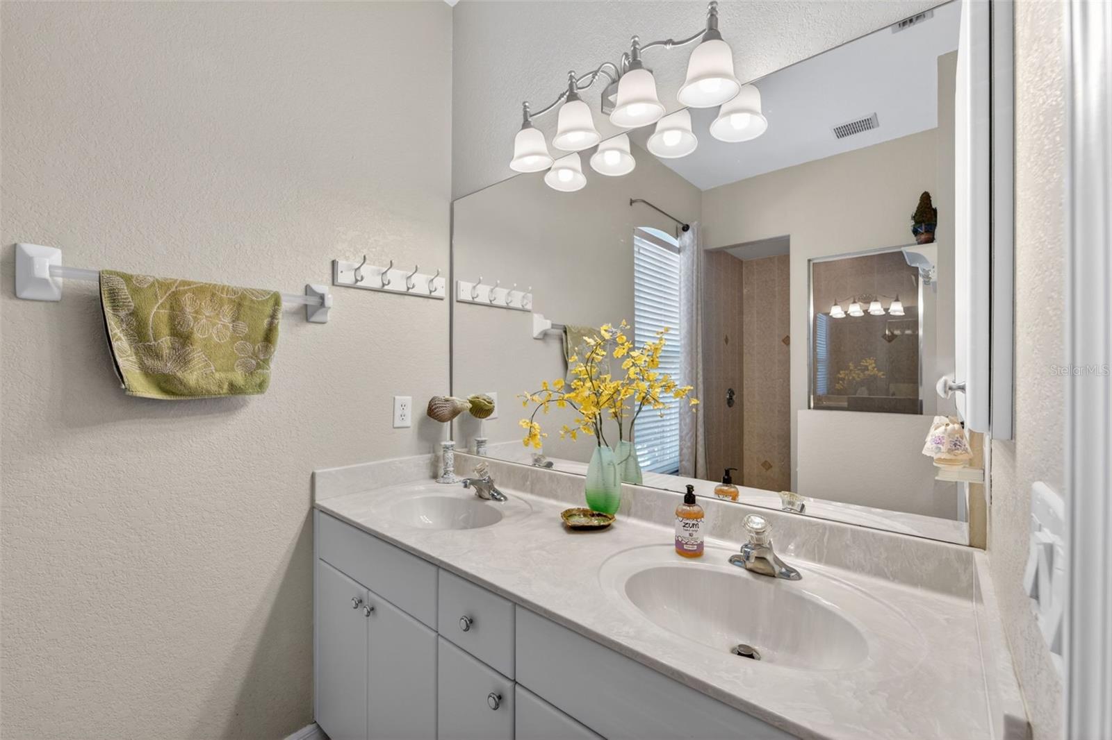 7888 EVINRUDE AVE — photo 31