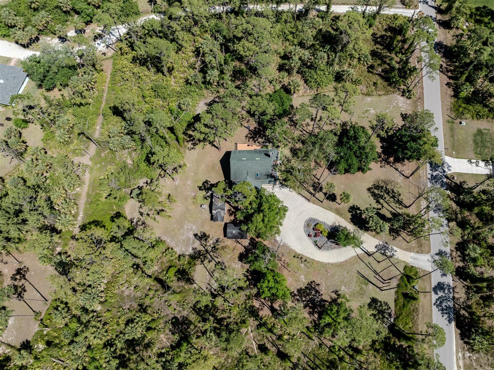 2450 FLAGAMI LN — photo 41