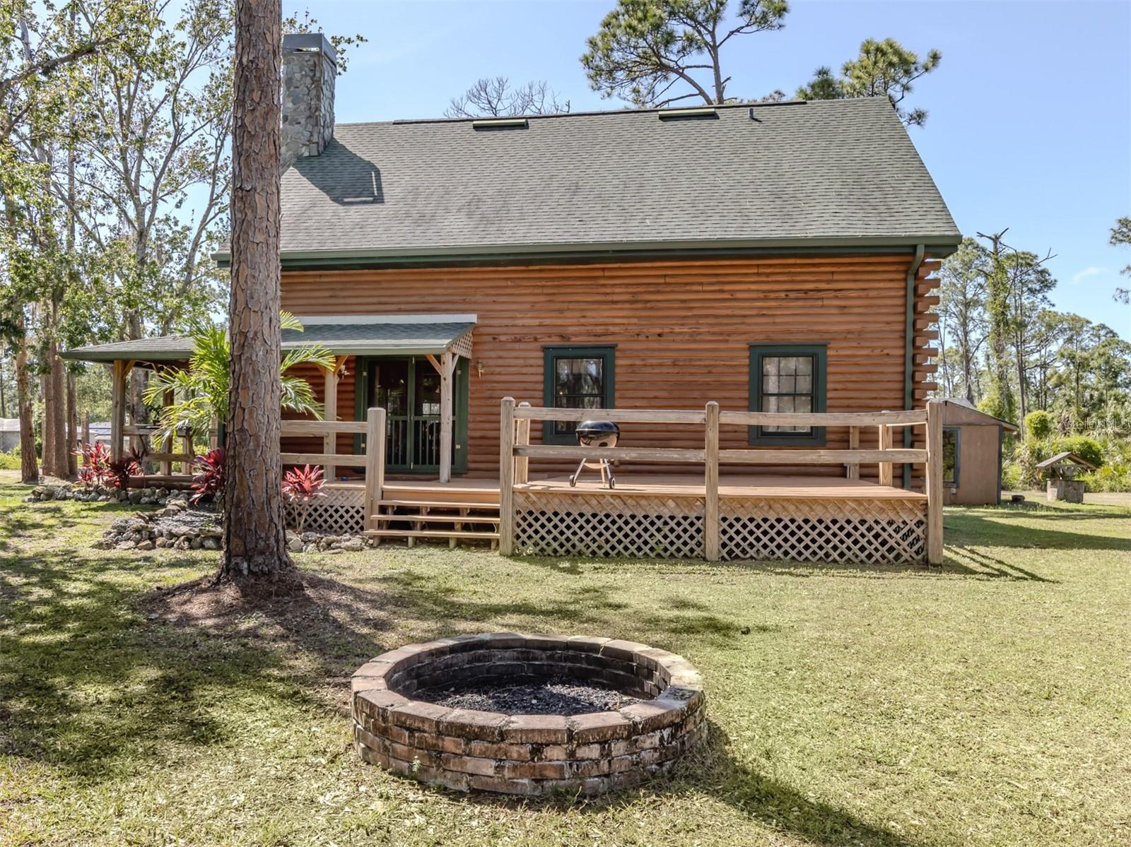 2450 FLAGAMI LN — photo 28