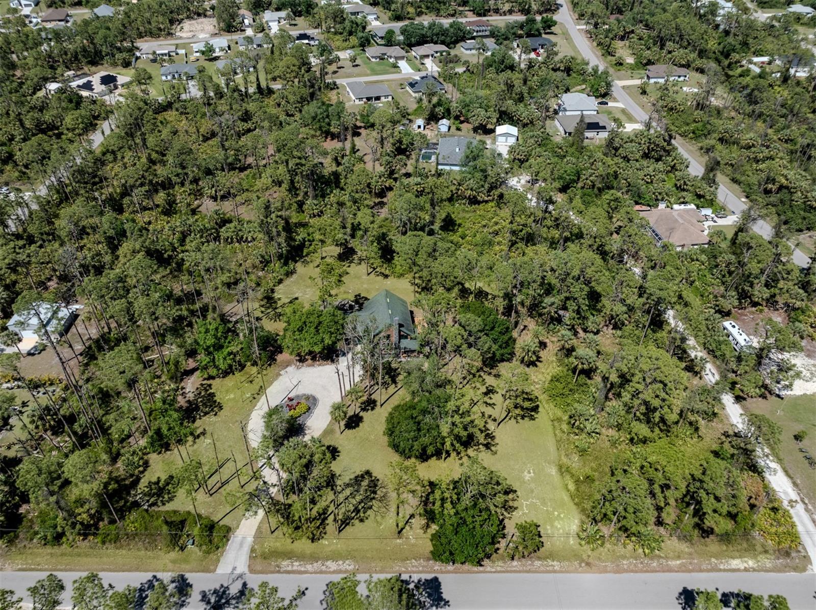 2450 FLAGAMI LN — photo 36