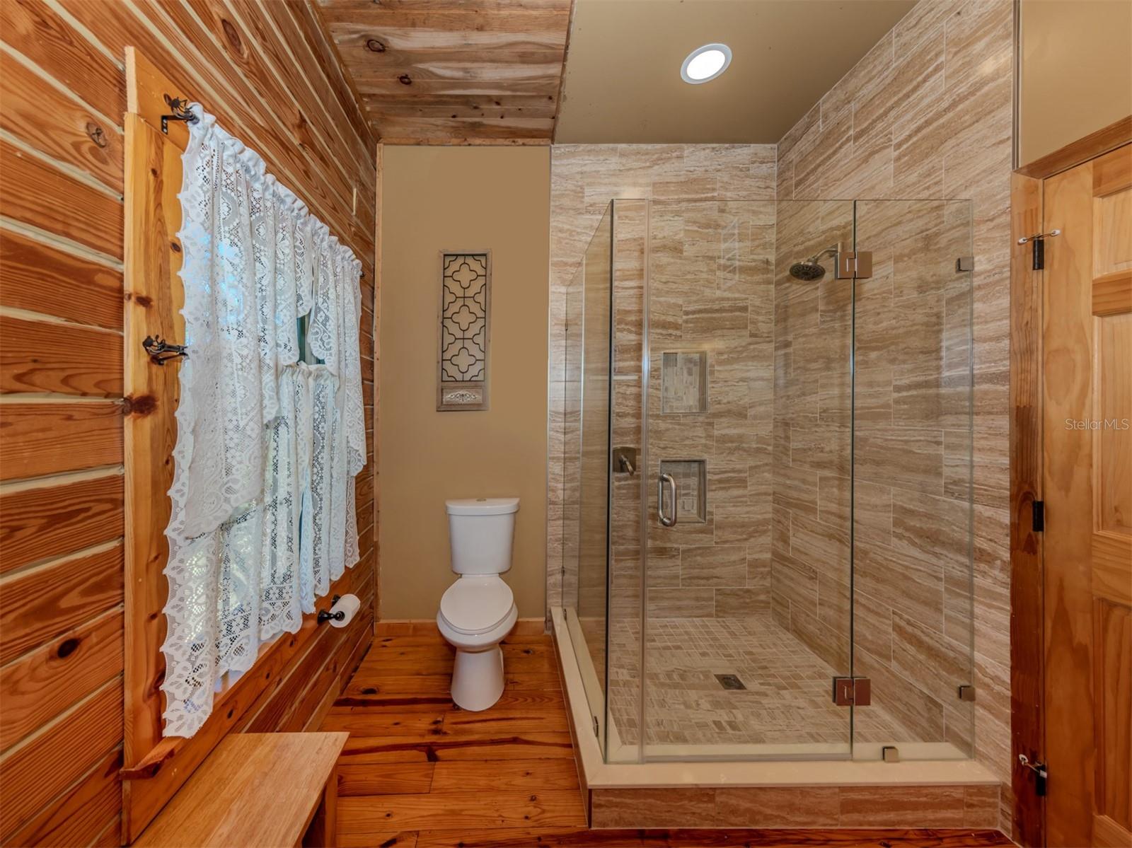 2450 FLAGAMI LN — photo 22