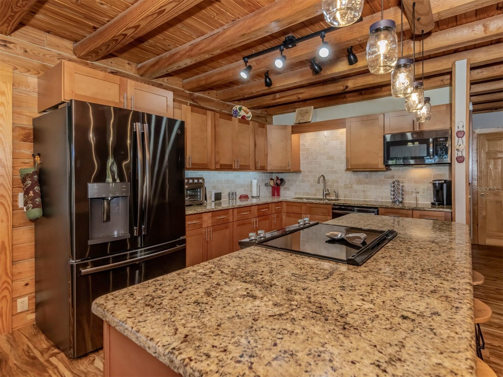 2450 FLAGAMI LN — photo 16