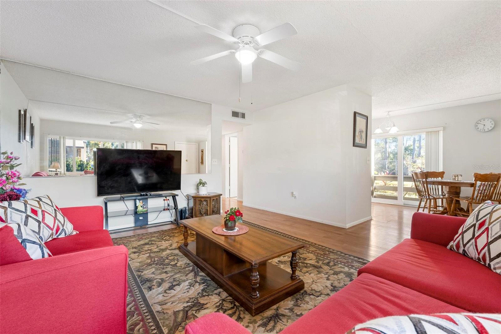 25 QUAILS RUN BLVD #6 — photo 10