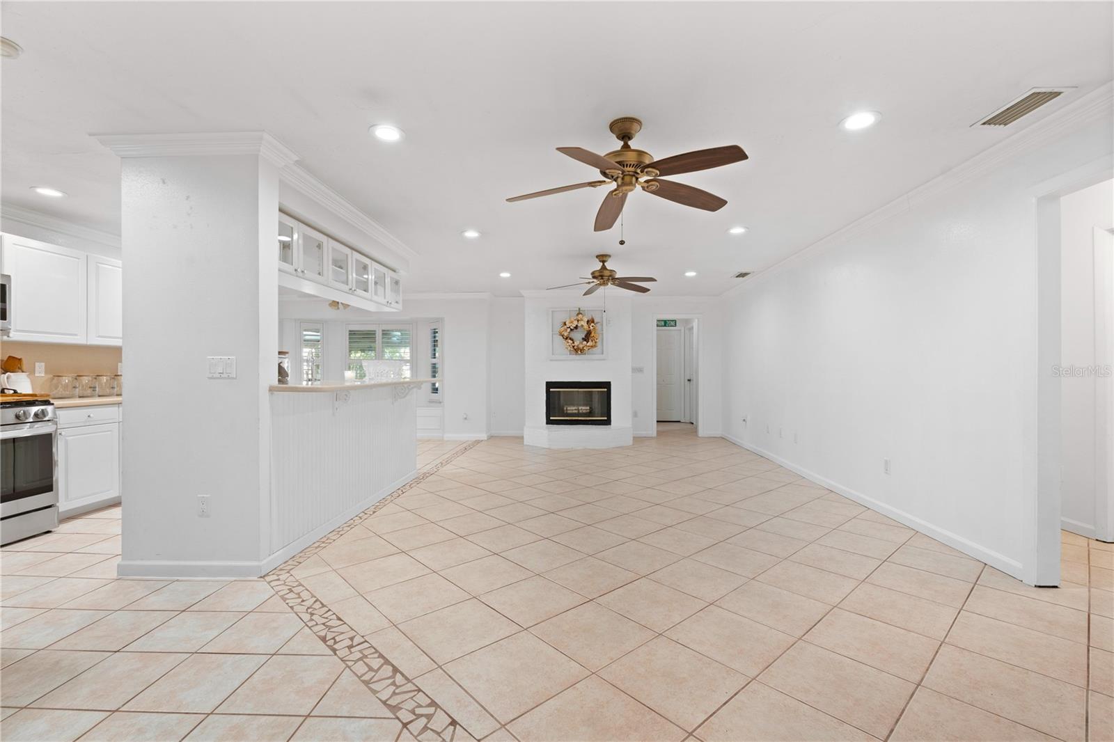 619 29TH ST E — photo 15