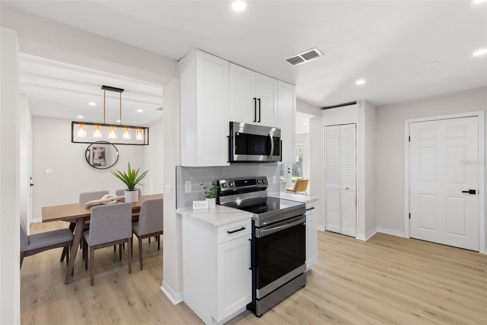 7301 S WEST SHORE BLVD — photo 12