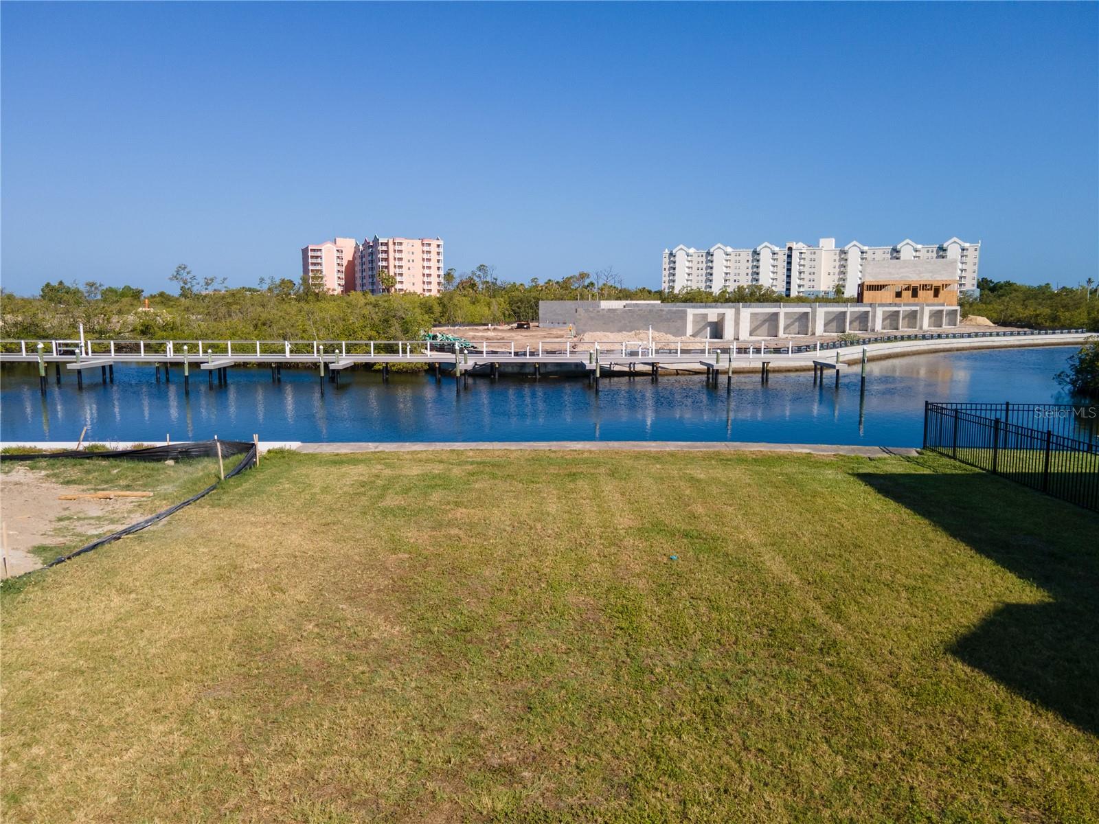 Lot 7 ELISABETHAN LANE — photo 4