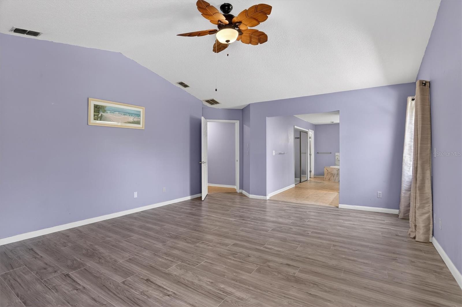 10323 SARANAC TRL — photo 45
