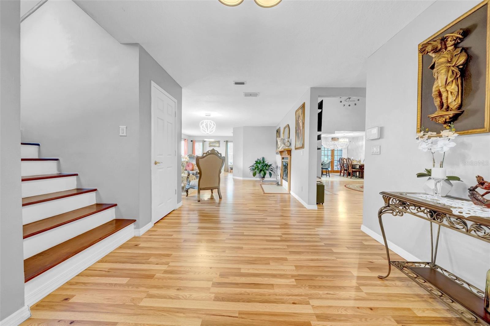 10323 SARANAC TRL — photo 8